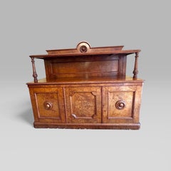 Antike englische viktorianische Pollard Oak 3 Tür Buffet Sideboard mit Top-Regal