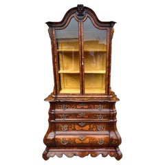 Armoire-coffre hollandaise en marqueterie de noyer du XVIIIe siècle, signée Edwards & Roberts