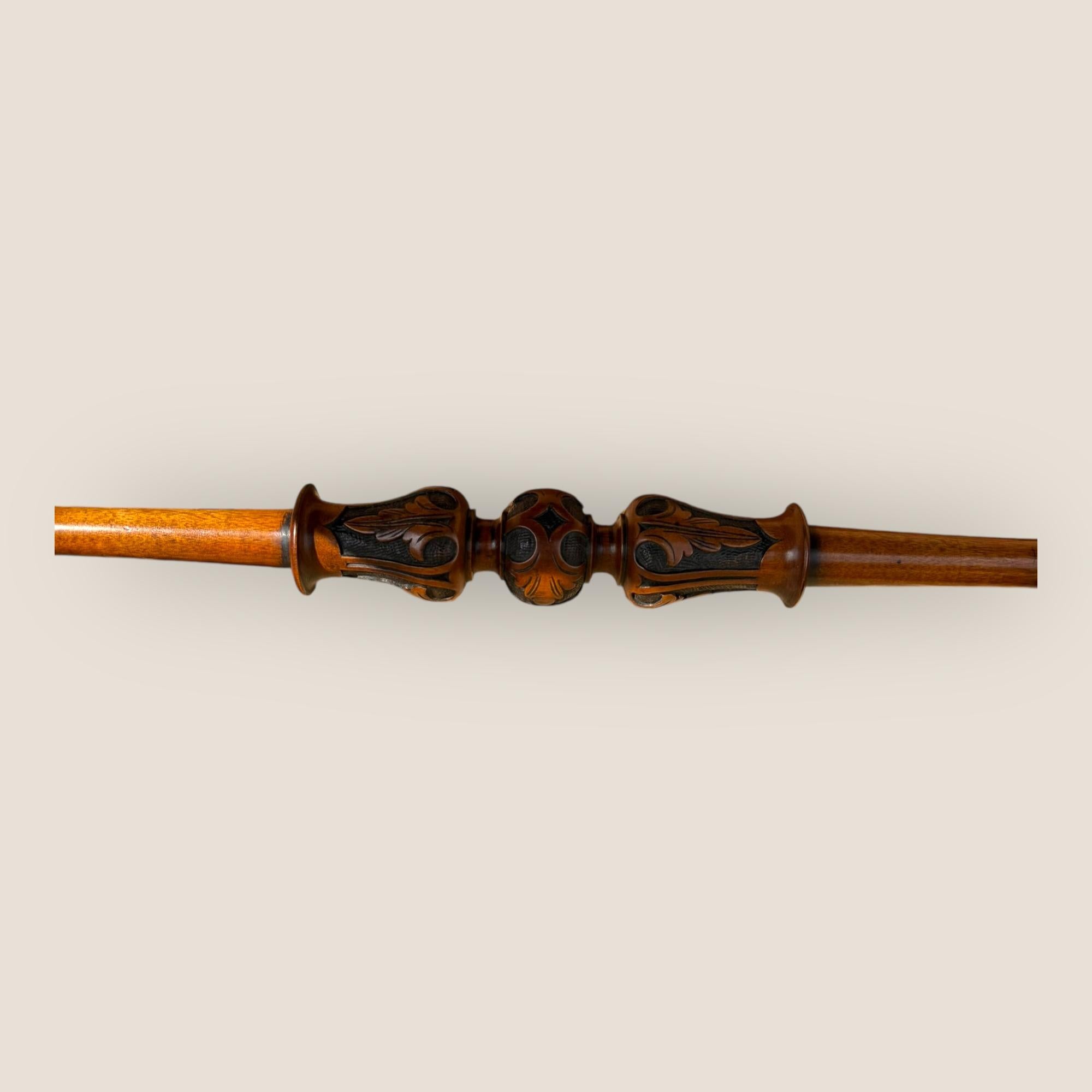 Victorian Burr Walnut Centre Table For Sale 6