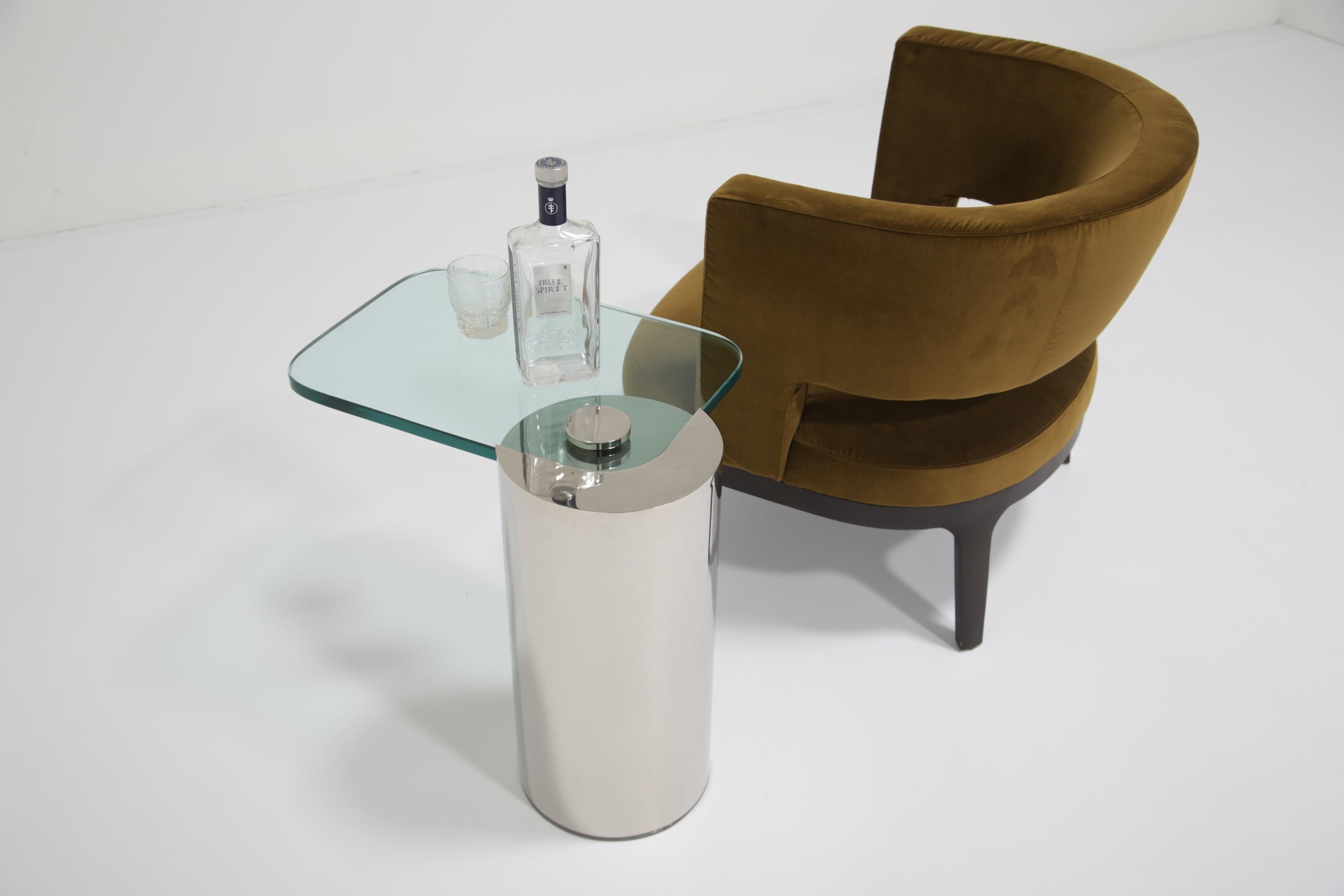 Table Cocktail Cantilever en verre et chrome du milieu du siècle par Karl Springer, années 1970. en vente 8