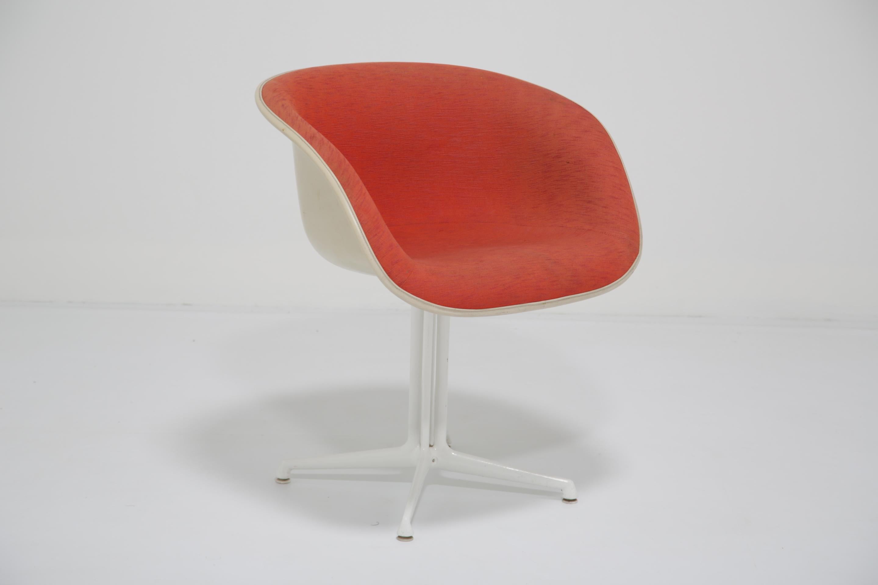 Poltrone 'La Fonda' di metà secolo di Charles and Ray Eames per Herman Miller, anni '60 in vendita 9