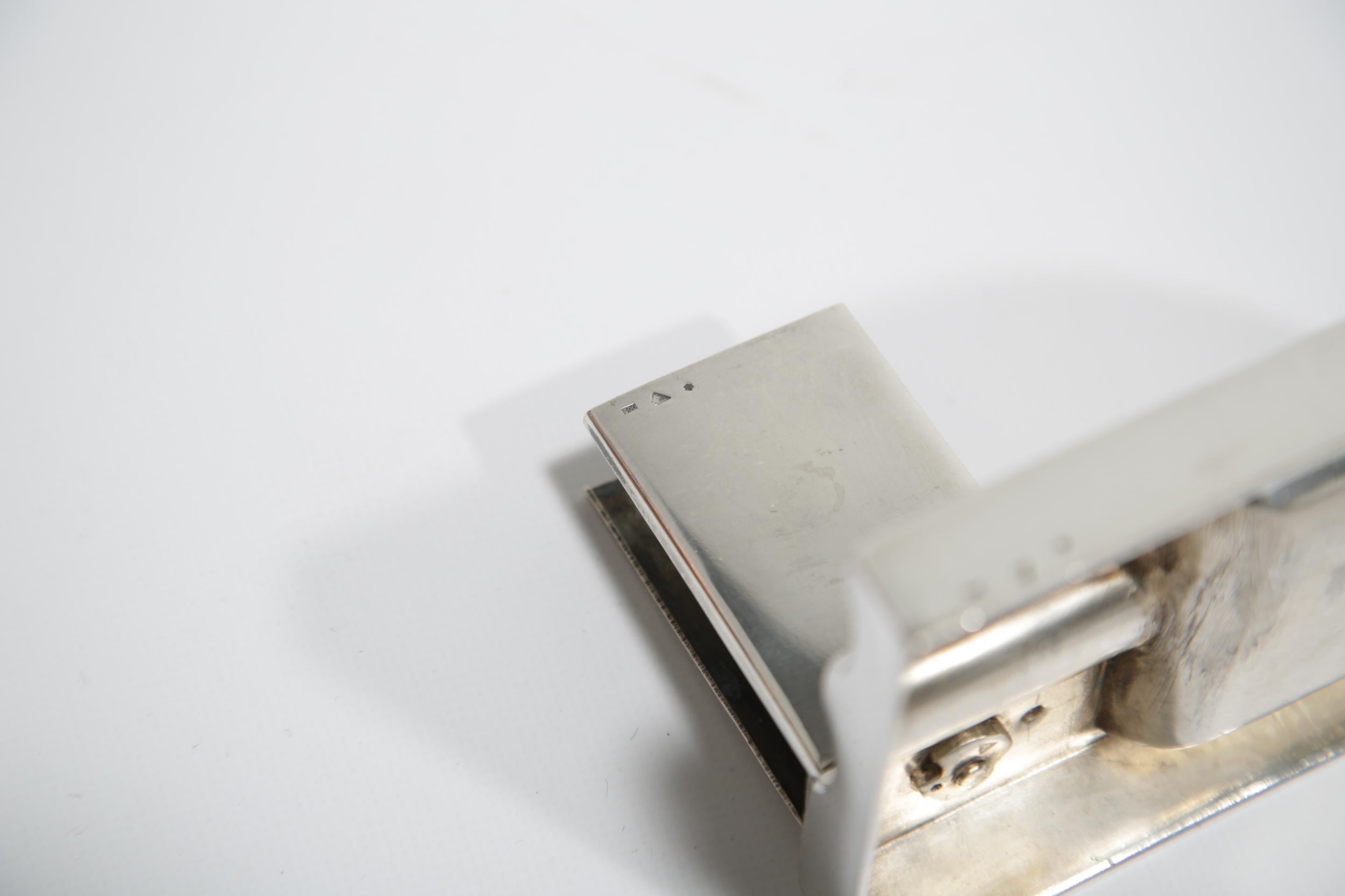 Argento Portafiammiferi e posacenere da sigaro ungherese in argento Art Deco in vendita