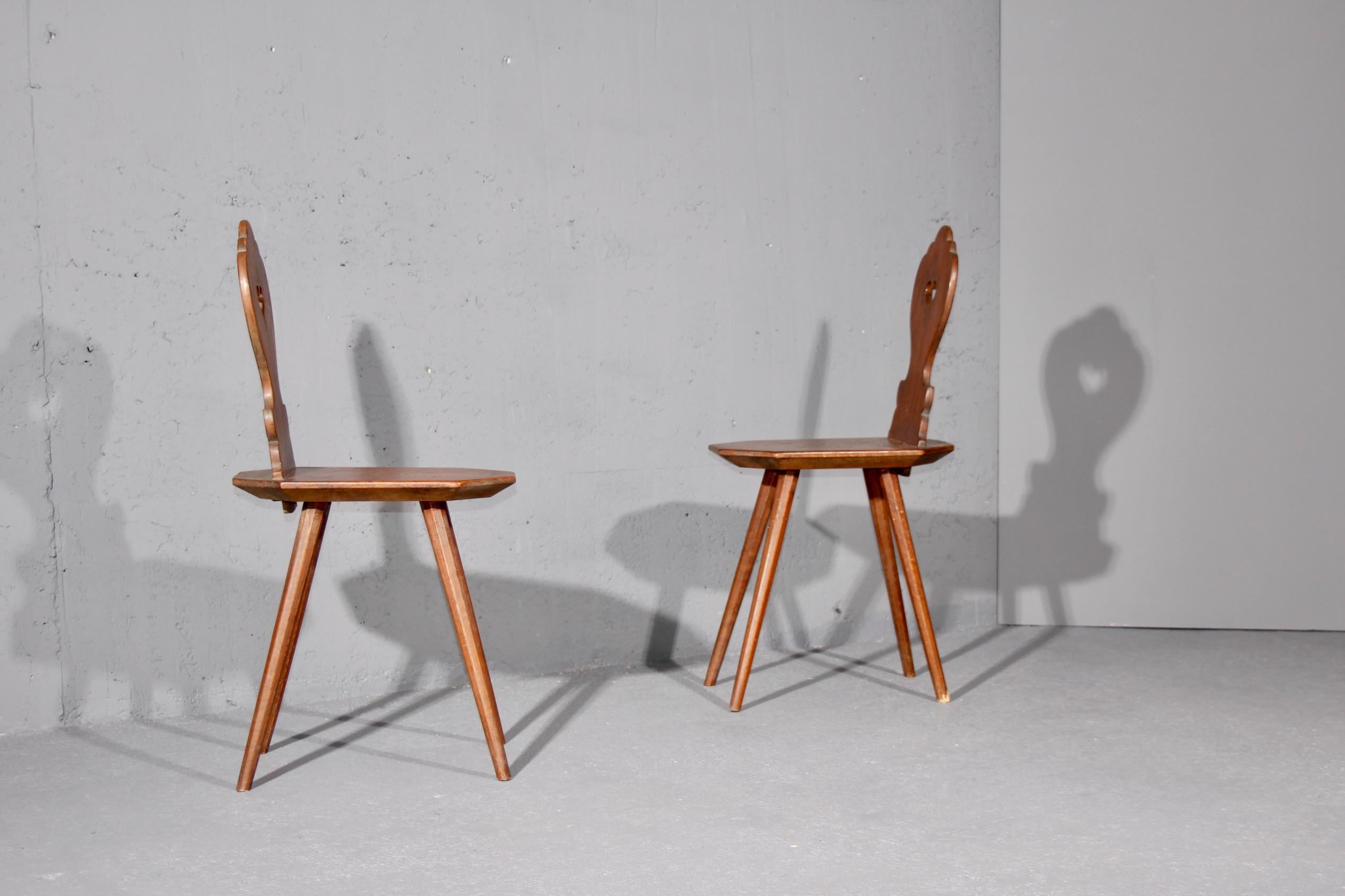 Legno Coppia di ESCABELLE svizzere A98