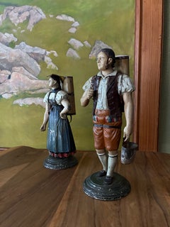 Coloratissima statuetta in ferro battuto dipinta, di origine francese o svizzera, risalente al XIX secolo