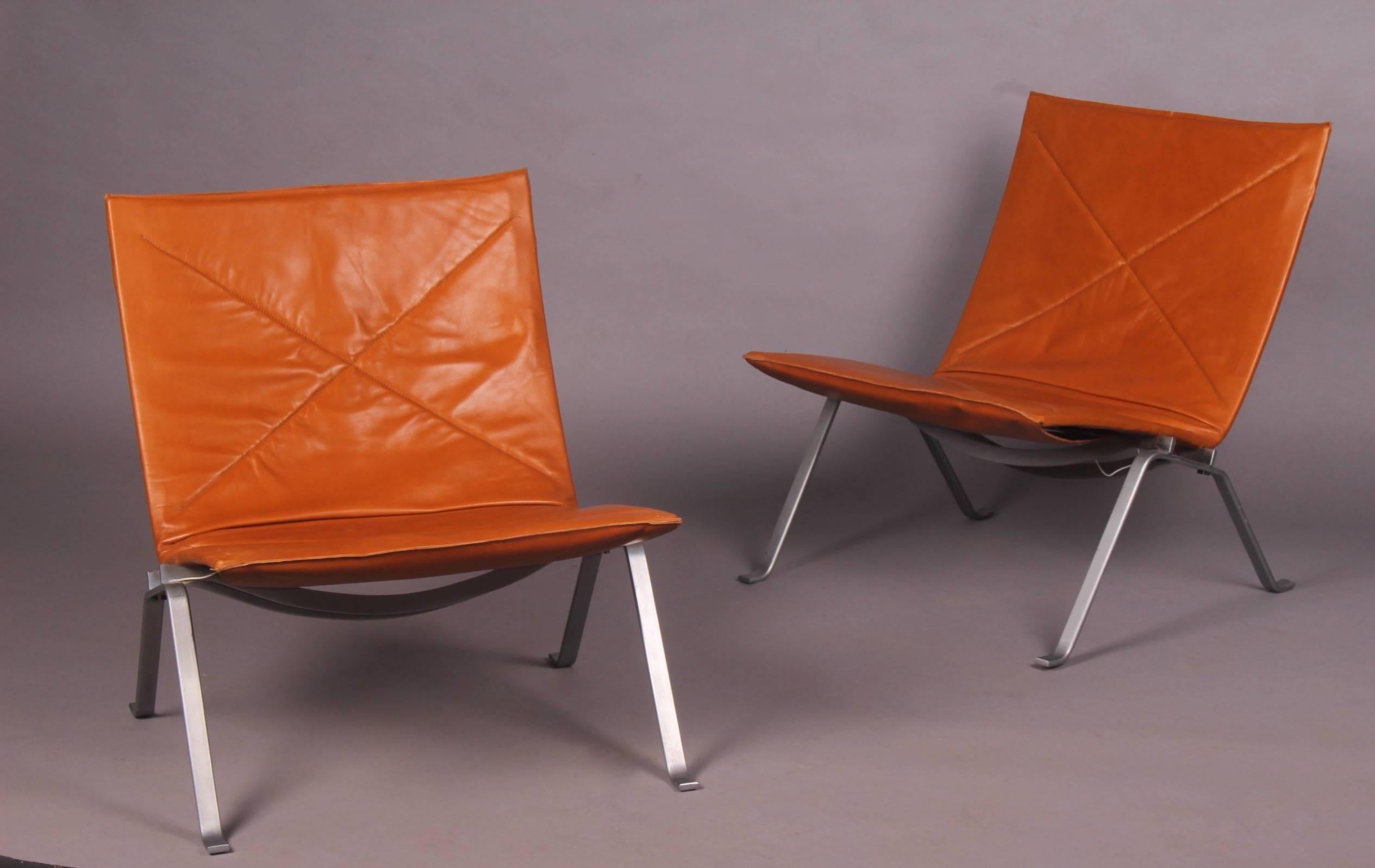 Poul Kjærholm PK 22 lounge chair, circa 1960, produced by E.Kold Christensen of Denmark. Havane leather cover is new, handmade by a Parisian craftsman to the exact specifications as the original. Frame stamped with the E. Kold Christensen symbol.