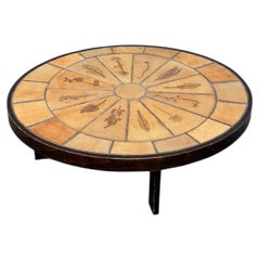 Roger Capron Couchtisch mit Blumenmotiven aus Keramik und Holz