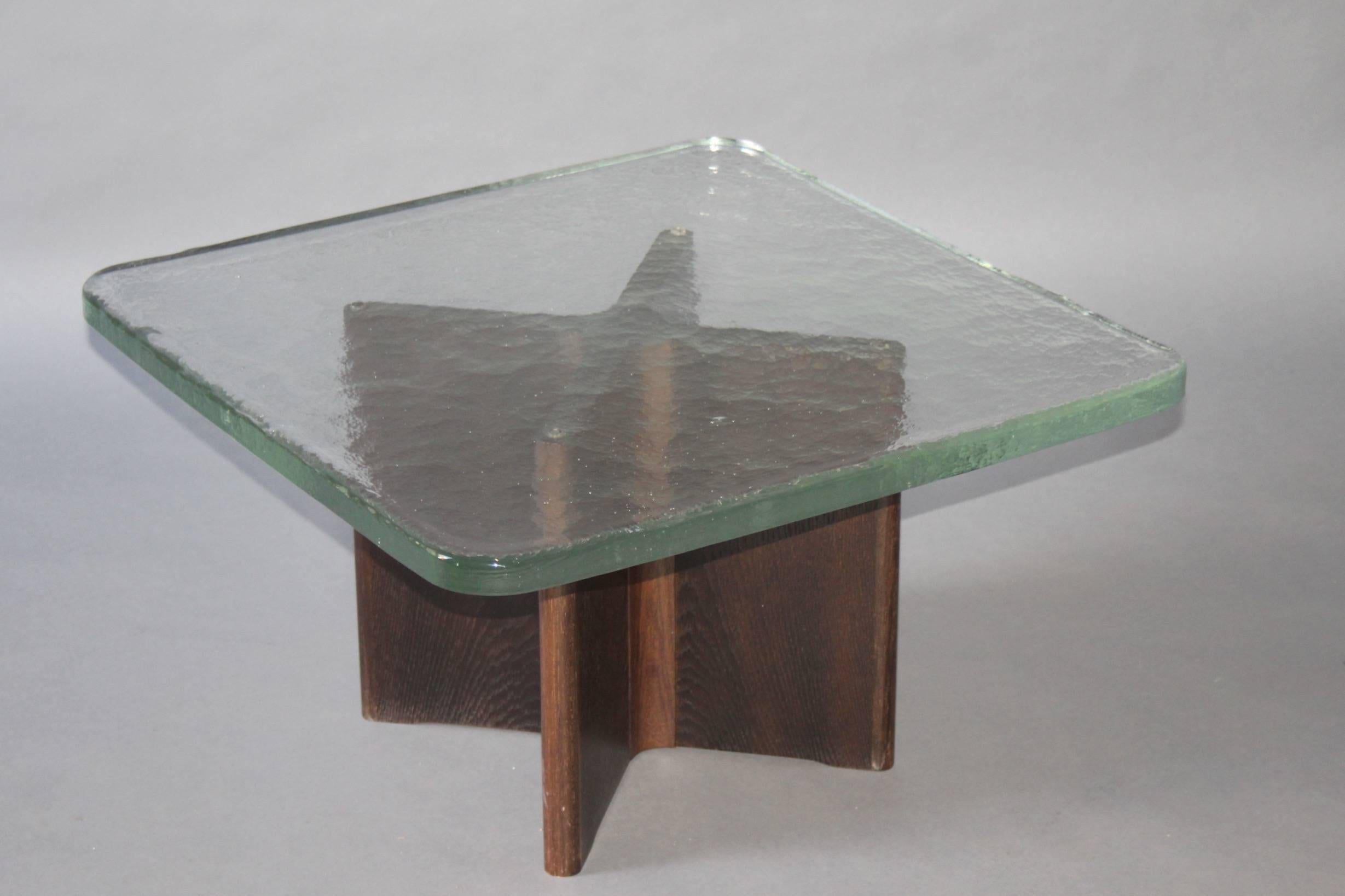 Glass and Wood Coffee Table In Excellent Condition In grand Lancy, CH