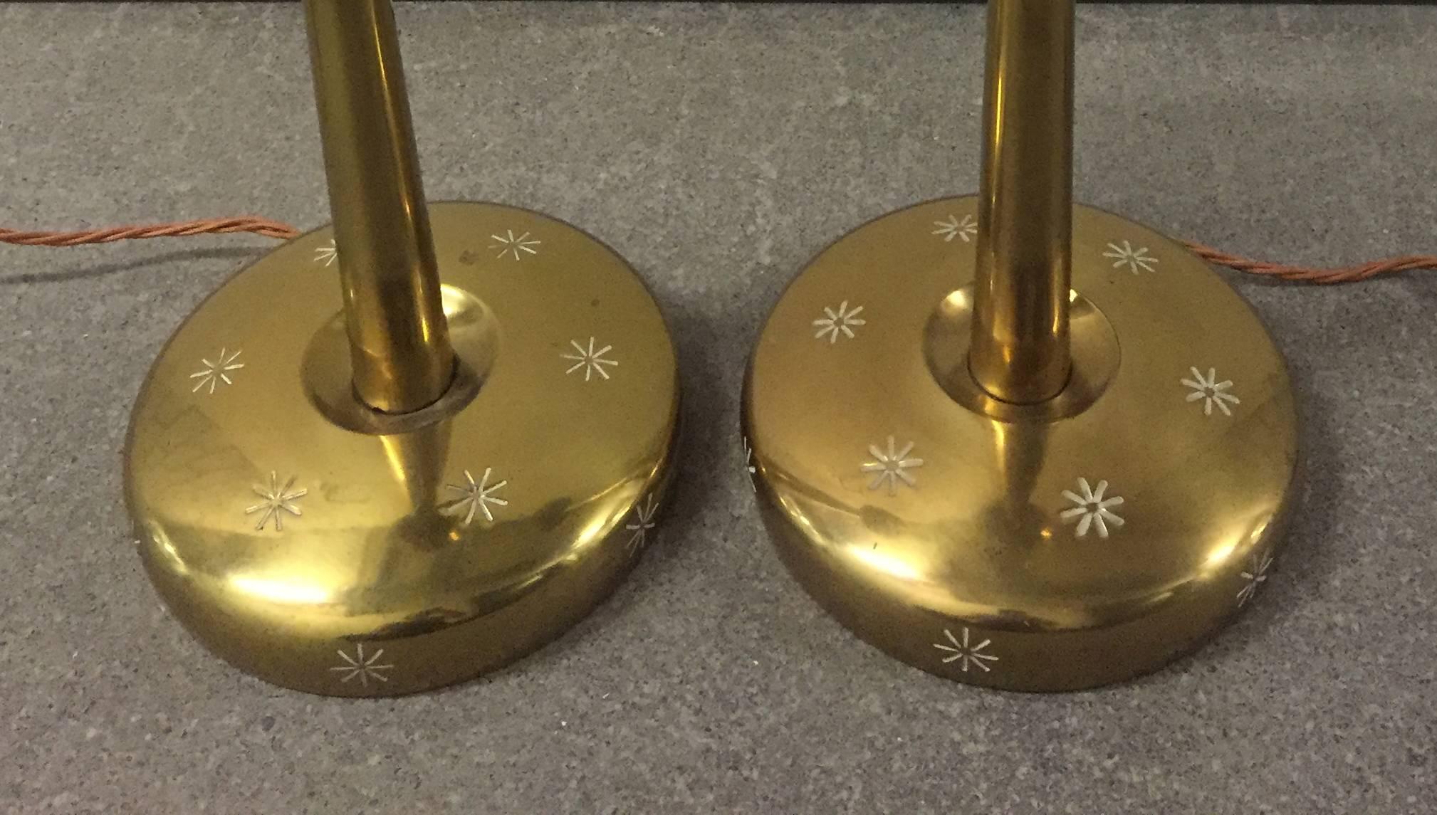 Pair of Brass Lamps by Tommi Parzinger, USA, 1960s For Sale 3