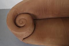 20th Century Exclusive Couch in Alcantara