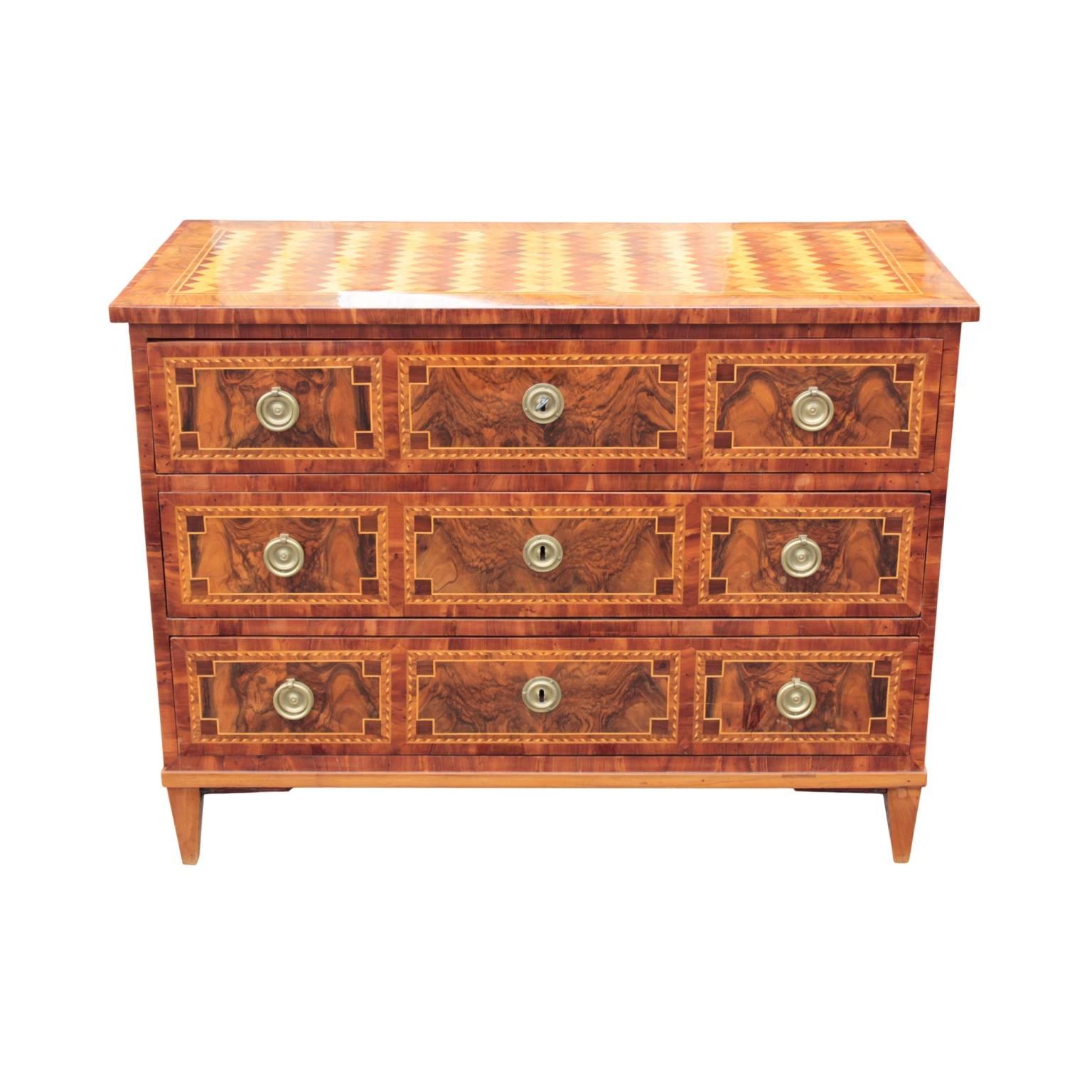 Louis XVI Superb South German or Austrian Neoclassical Chest of Drawers For Sale