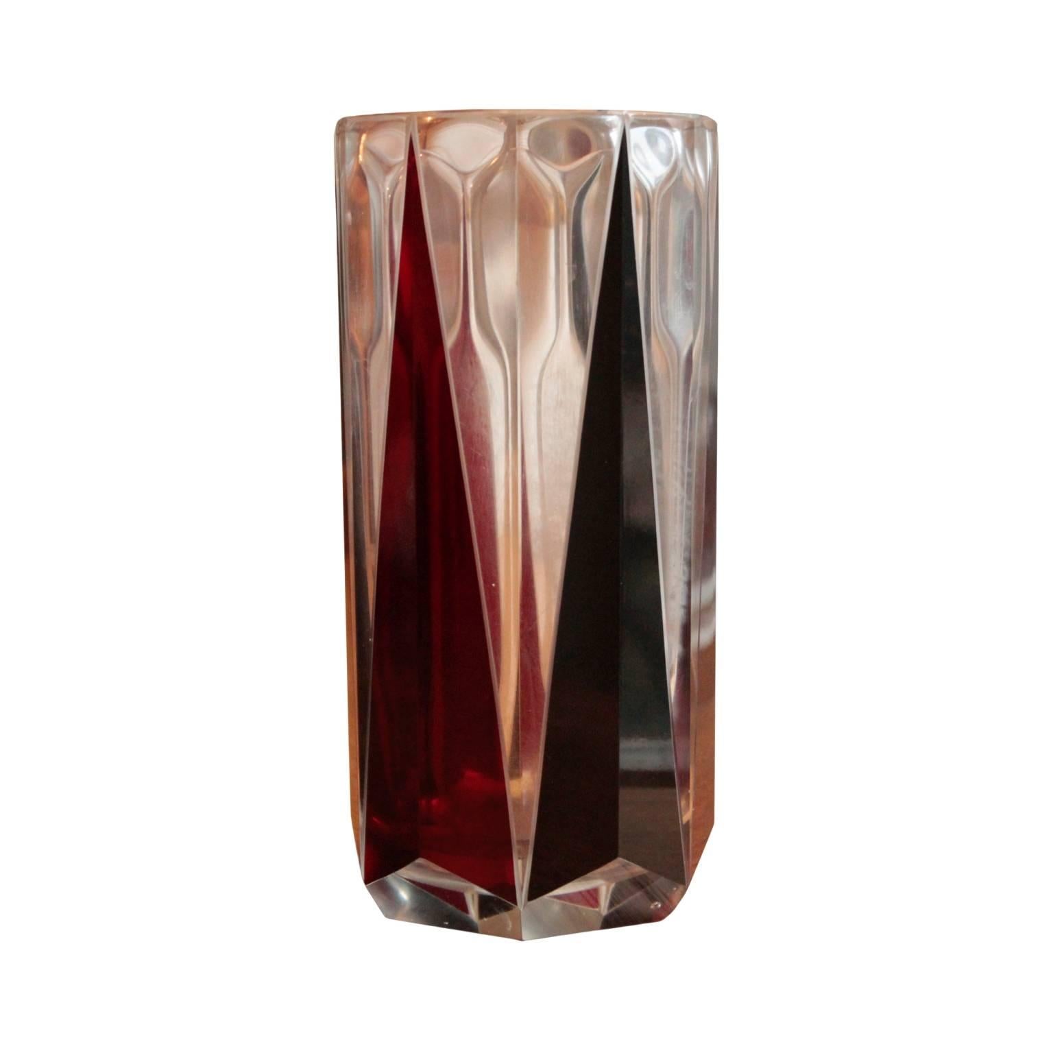 Dodecagonal (12 sided) Art Deco period cut-glass vase featuring six radially arranged and corresponding burgundy and black elongated triangles. Possibly Czech Republic.