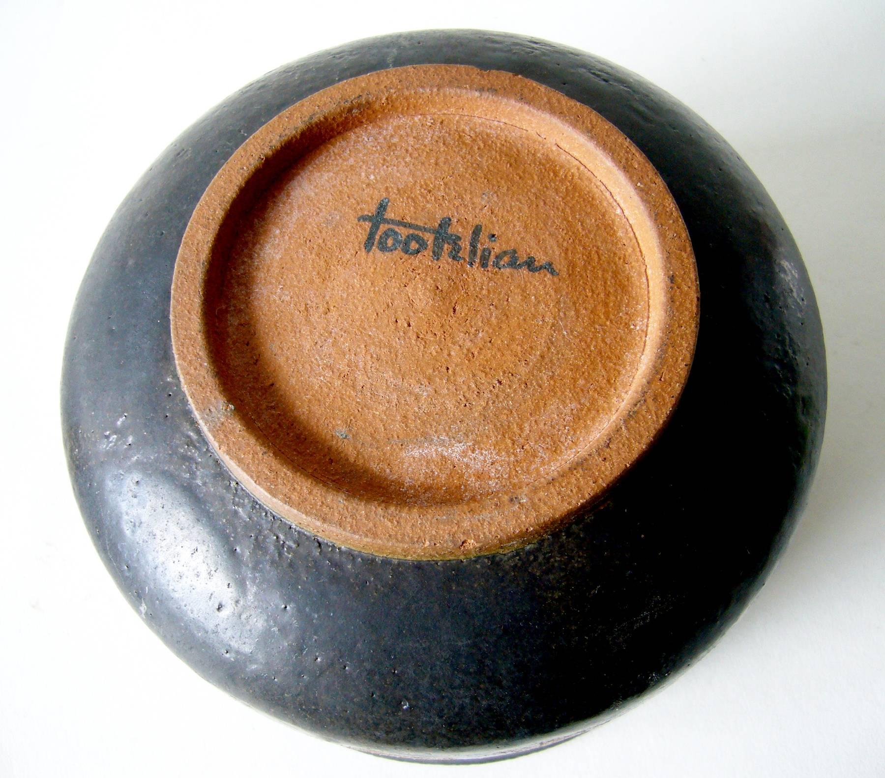 tootelian pottery