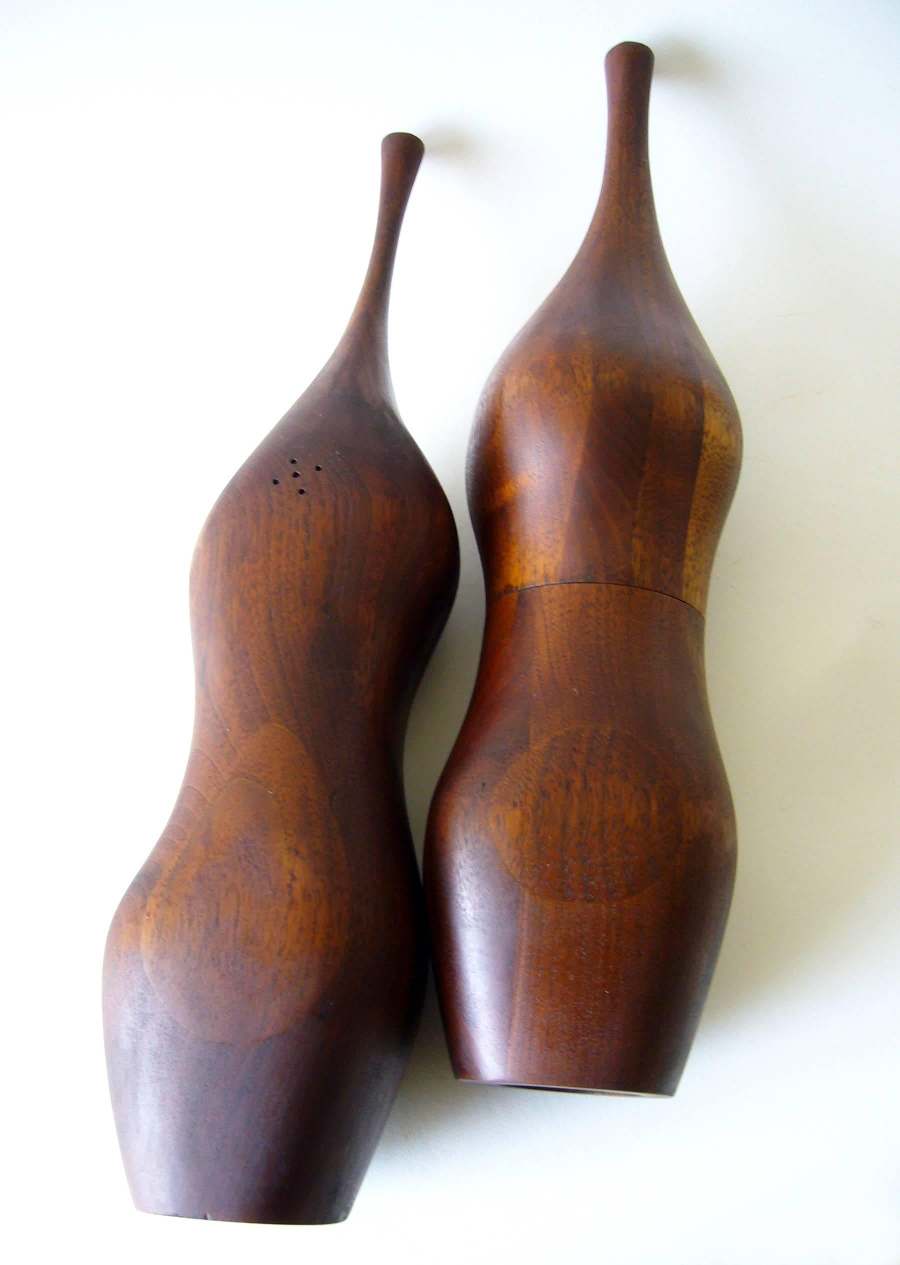 Mid-Century Modern Daniel Loomis Valenza Wood Salt Shaker and Peppermill