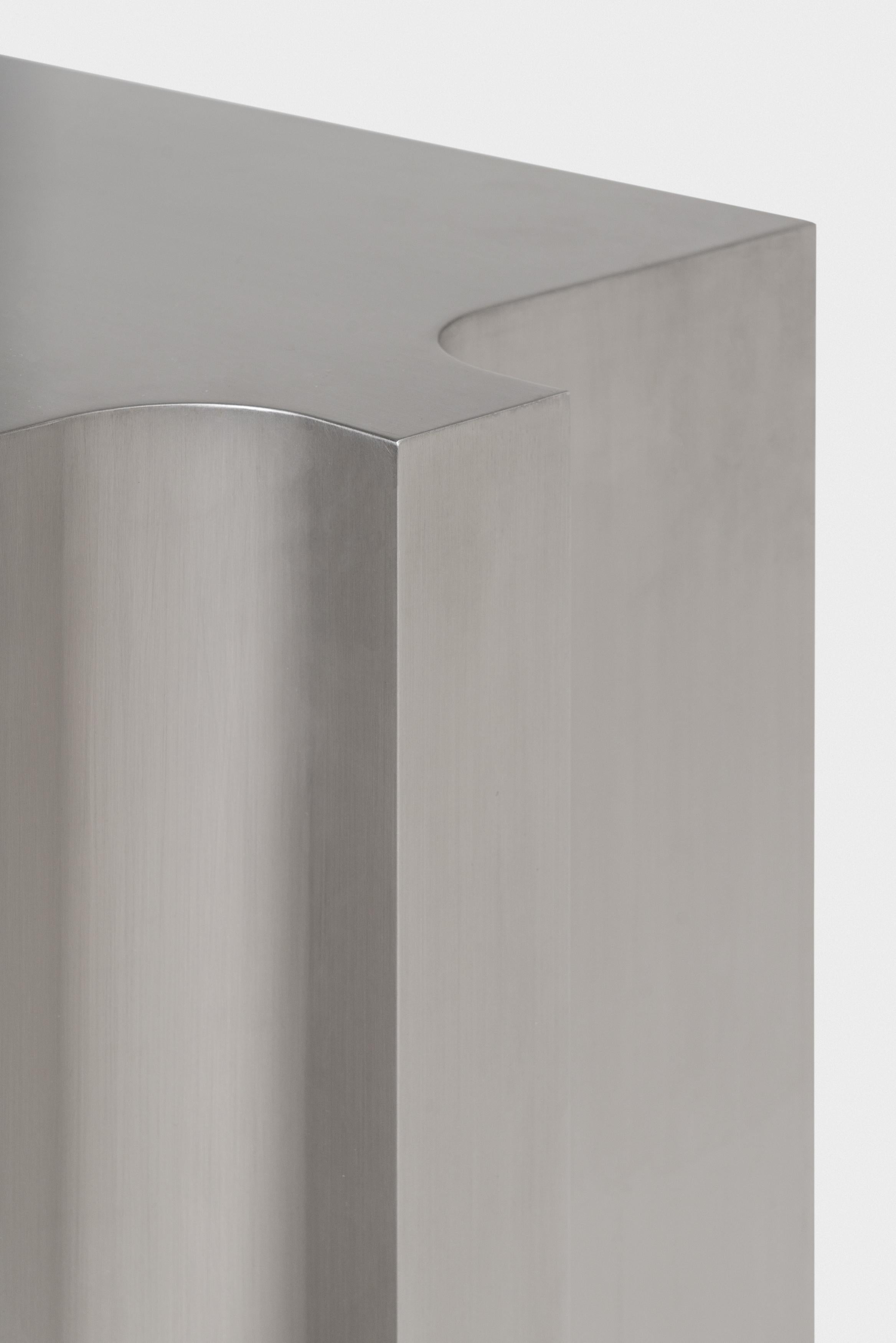 Comò Moon in legno duro e acciaio inossidabile con inserti in pelle di Matteo Cibic In condizioni ottime in vendita a Milano, Lombardia