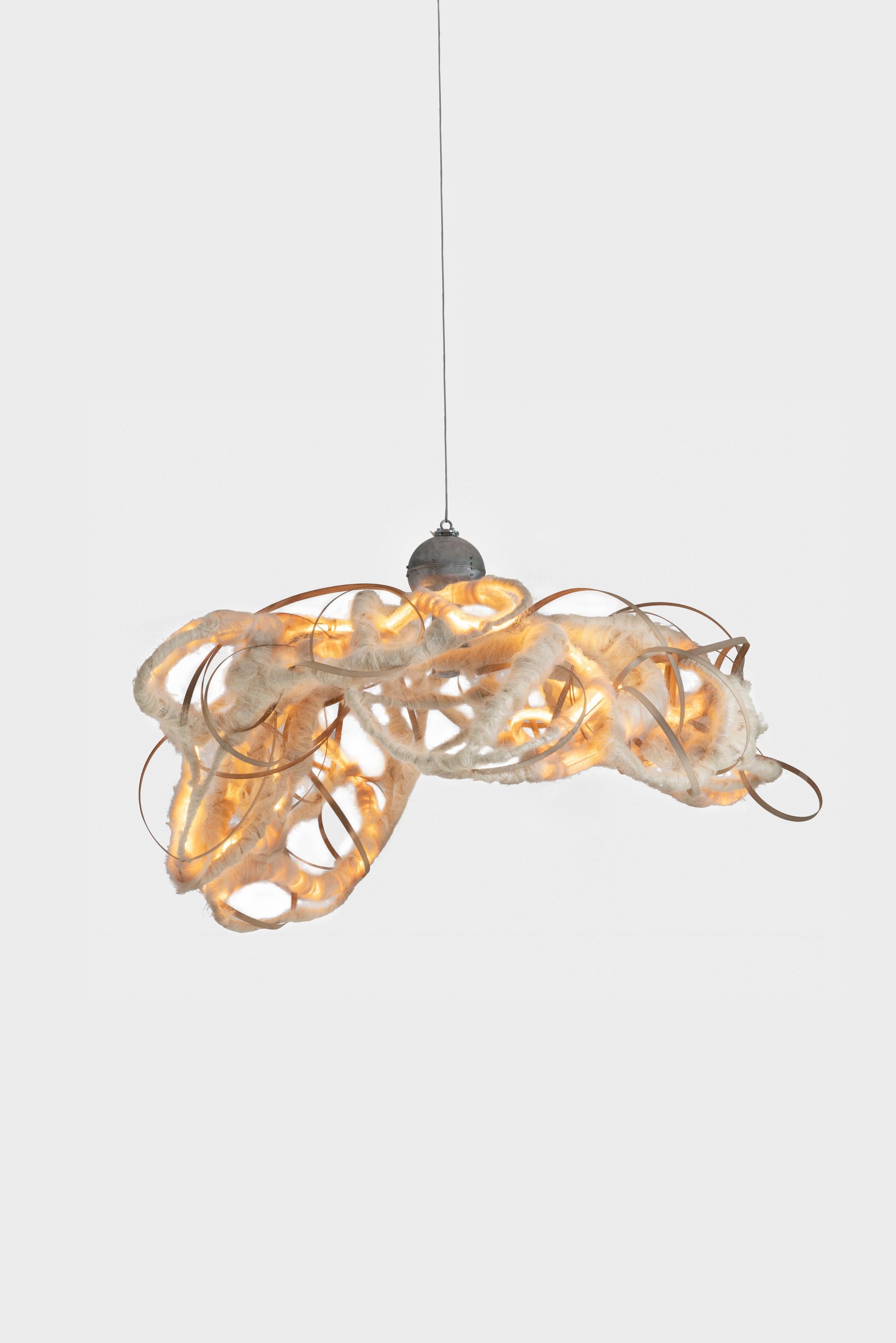 Somnia Lumen chandelier in Loofah fillasse and fibers by Espace Aygo In Good Condition For Sale In Milano, Lombardia