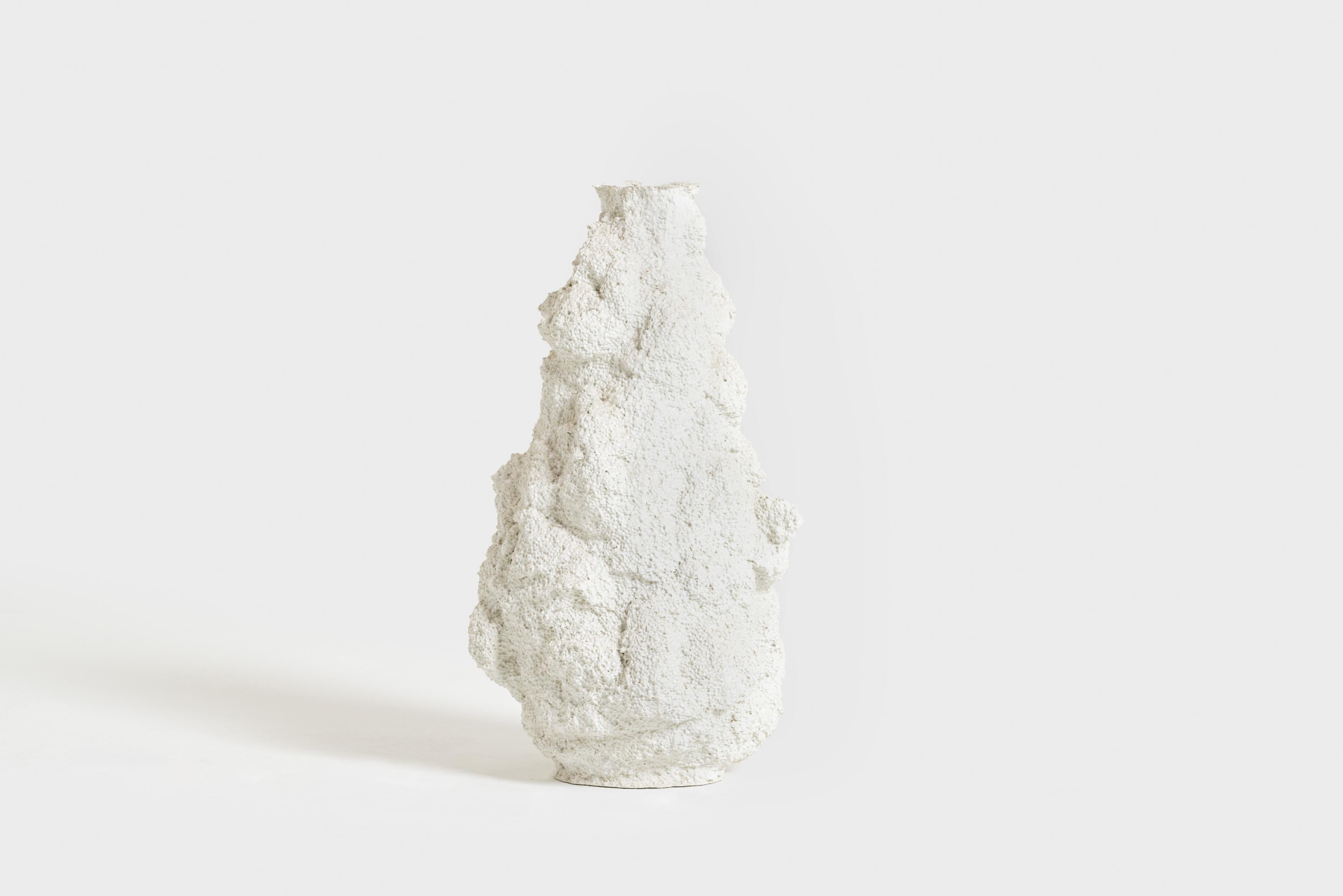 Painted Far Deep Void SWN1 handmade vase in pigmented concrete by Duccio Maria Gambi For Sale