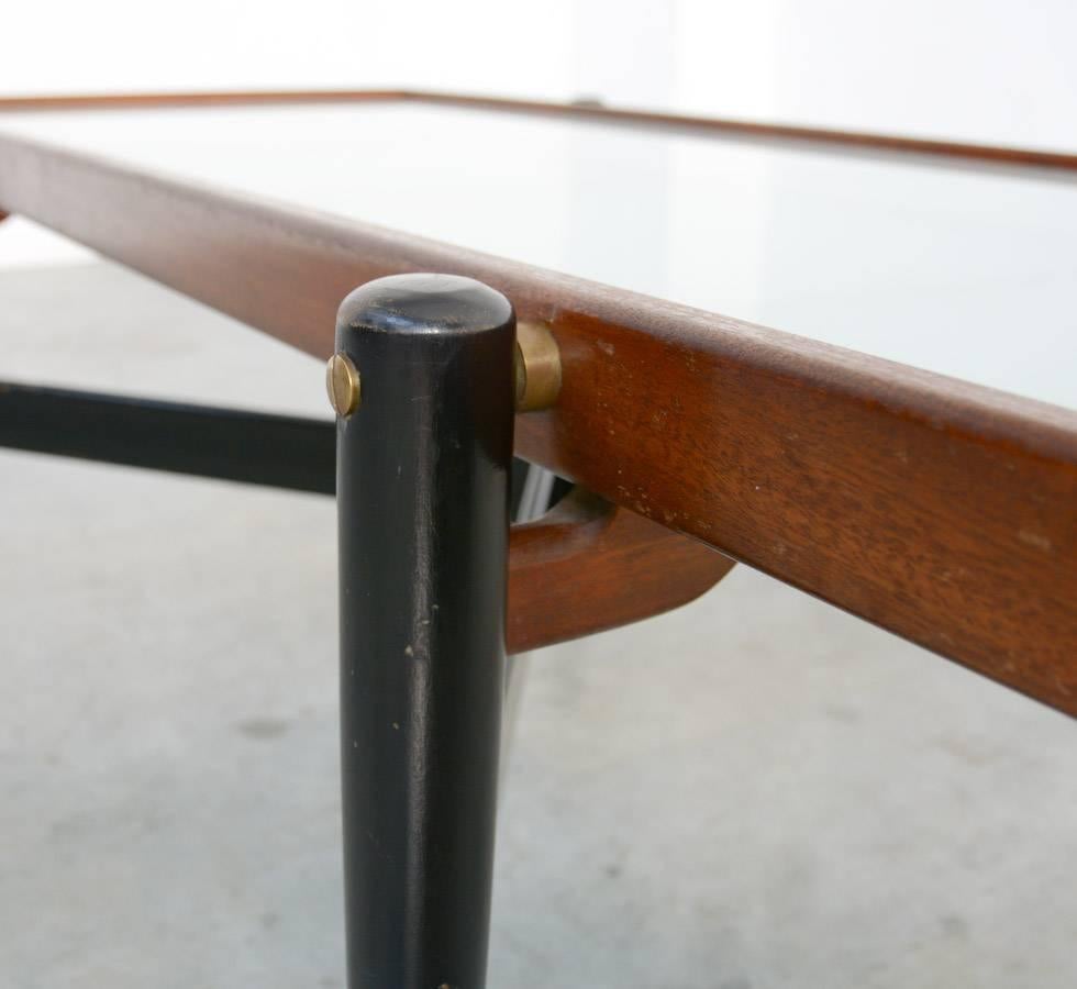 20th Century 1950s Coffee Table in the Manner of Gio Ponti For Sale