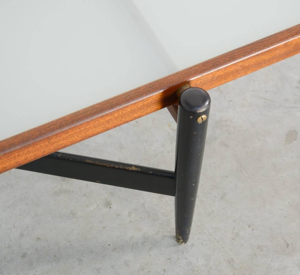 1950s Coffee Table in the Manner of Gio Ponti For Sale 2