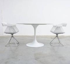 Carrara Marble Tulip Dining Table by Eero Saarinen for Knoll Int.