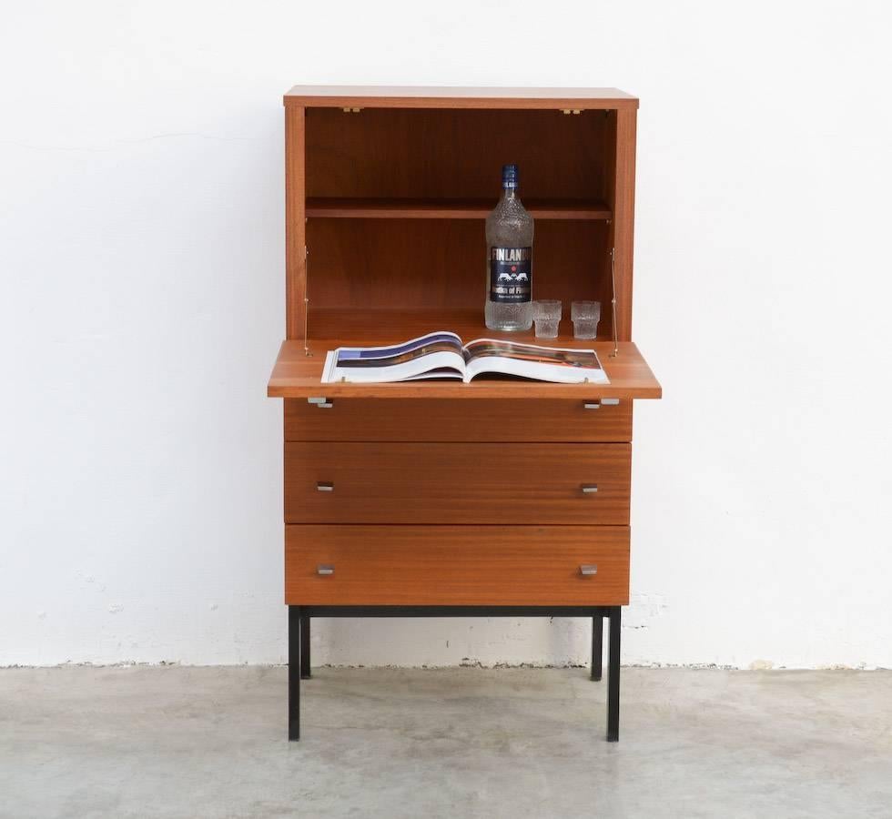 Mid-Century Modern Minimal Bar or Writing Cabinet by Pierre Guariche for Meurop