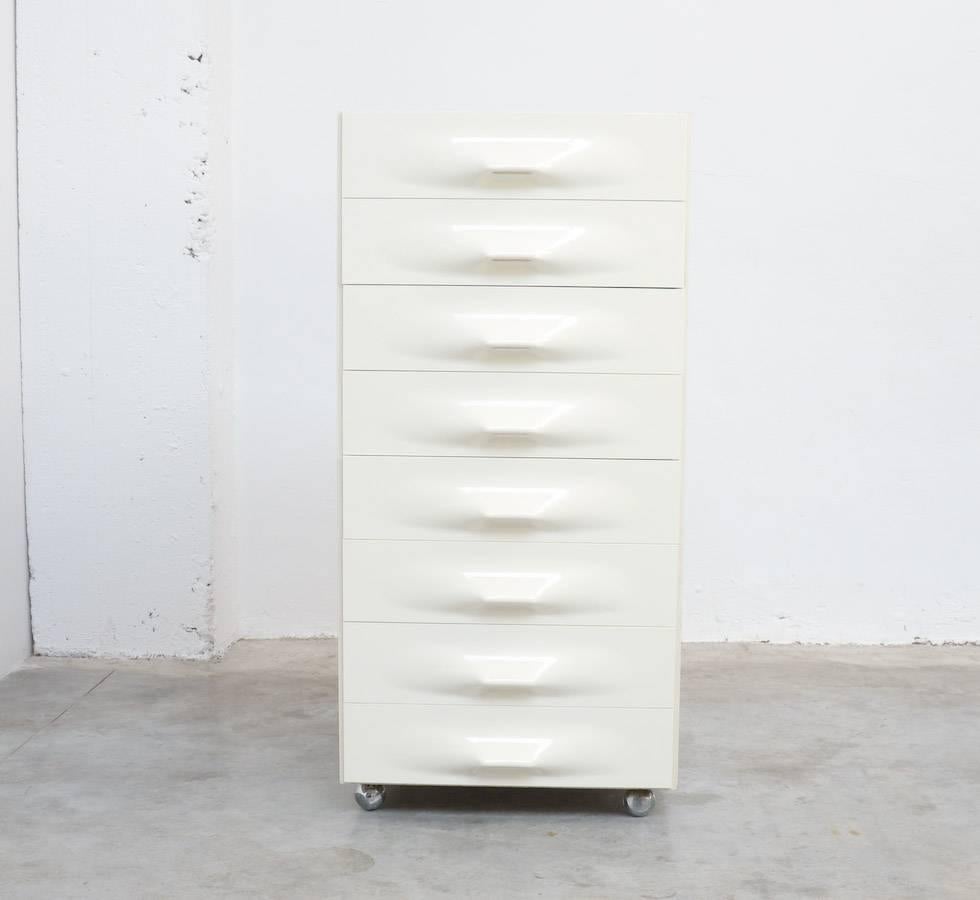 Mid-Century Modern Valet Dressing Cabinet by Raymond Loewy for DF2000