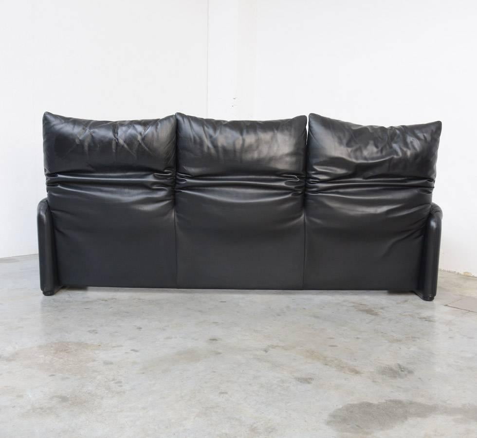Maralunga Three-Seat Sofa by Vico Magistretti for Cassina 1