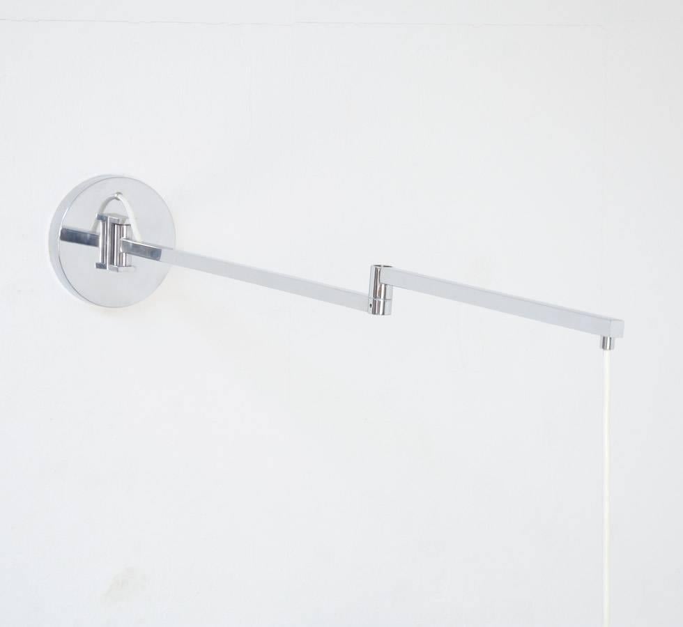 Modern Special Wall Lamp by Franco Albini for Sirrah, Italy