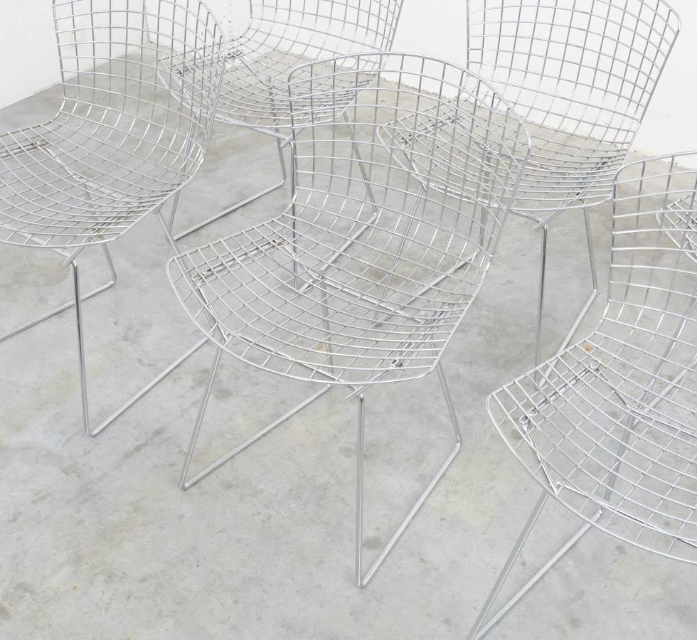 Set of Six Wire Chairs by Harry Bertoia for Knoll International De Coene In Excellent Condition In Vlimmeren, BE
