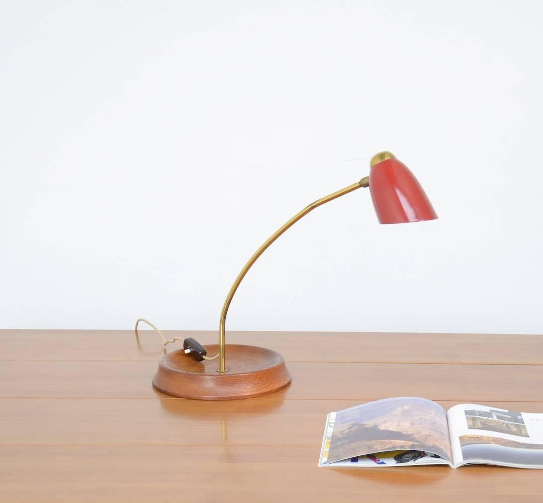 Mid-Century Modern Mid-Century Desk Lamp in the Manner of Arredoluce