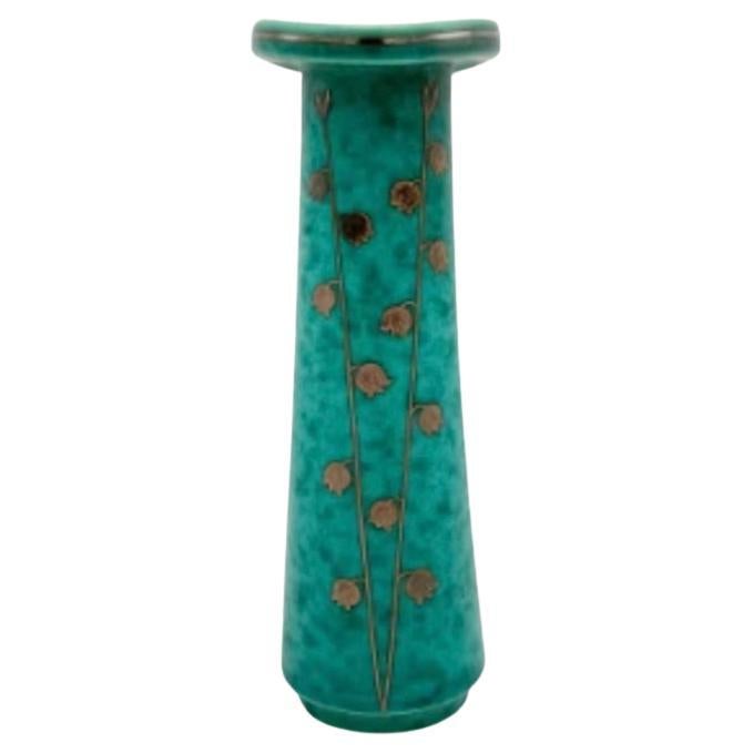 Piccolo vaso turchese con fiori di Wilhelm Kåge