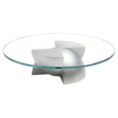 Mesa de centro escultórica "Axis" de aluminio fundido de la era espacial de Studio Brocky