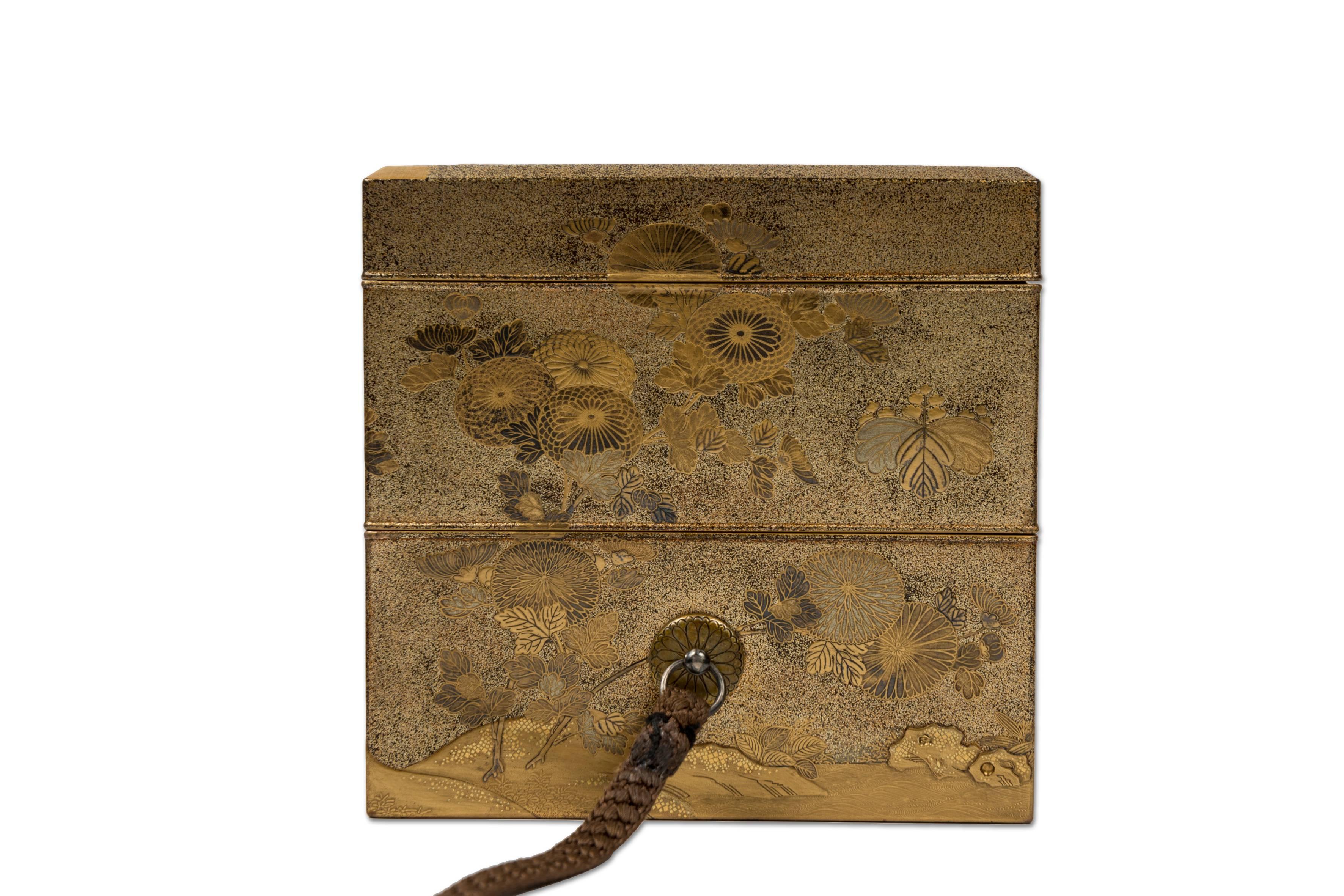 Wood 19th Century Gold Japanese Box 'Tebako' Mori and Makino Mons