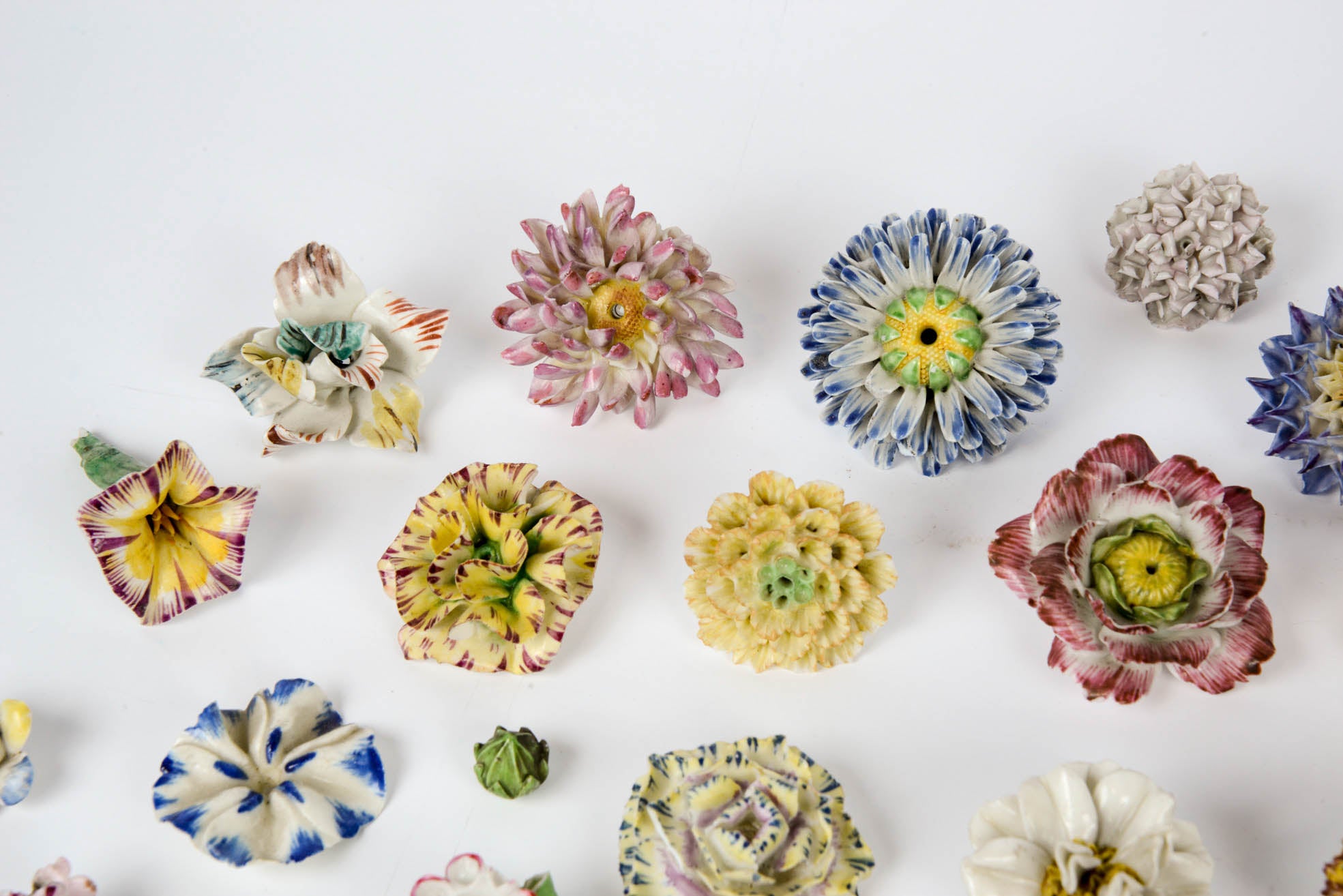 18th-19th Century Continental Porcelain Flowers 4