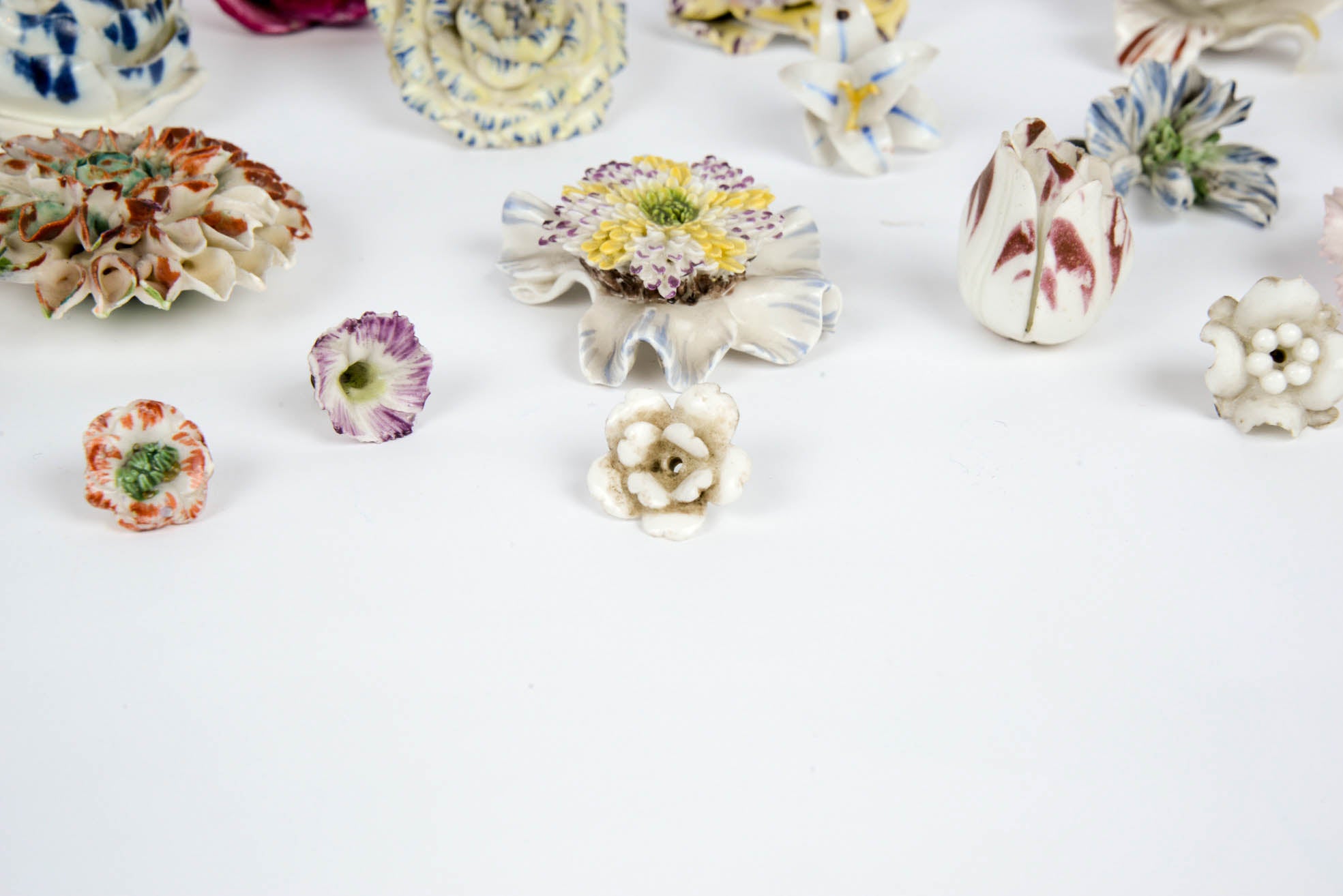 18th-19th Century Continental Porcelain Flowers 5