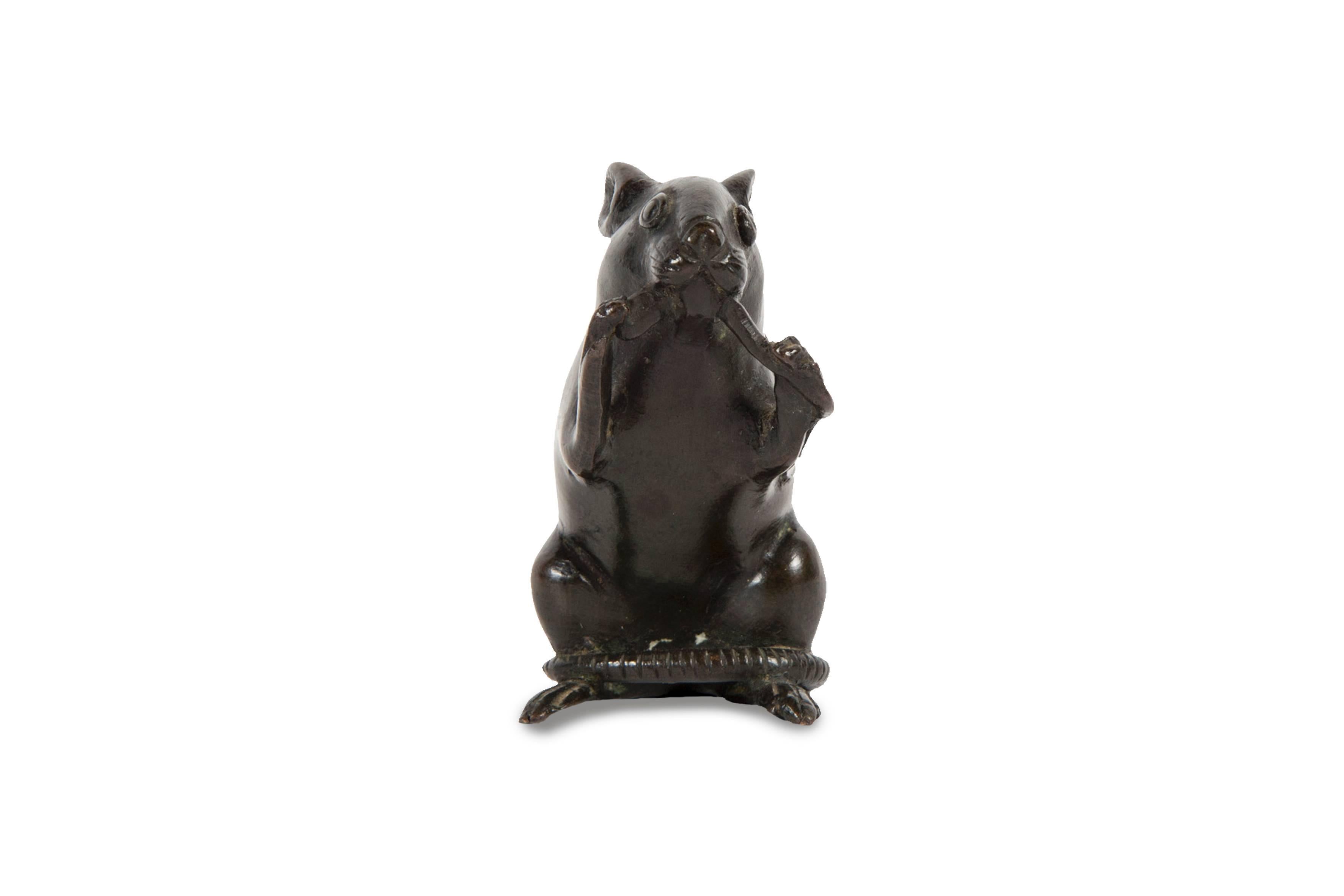 20th Century 19th Century Japanese Mouse in Bronze