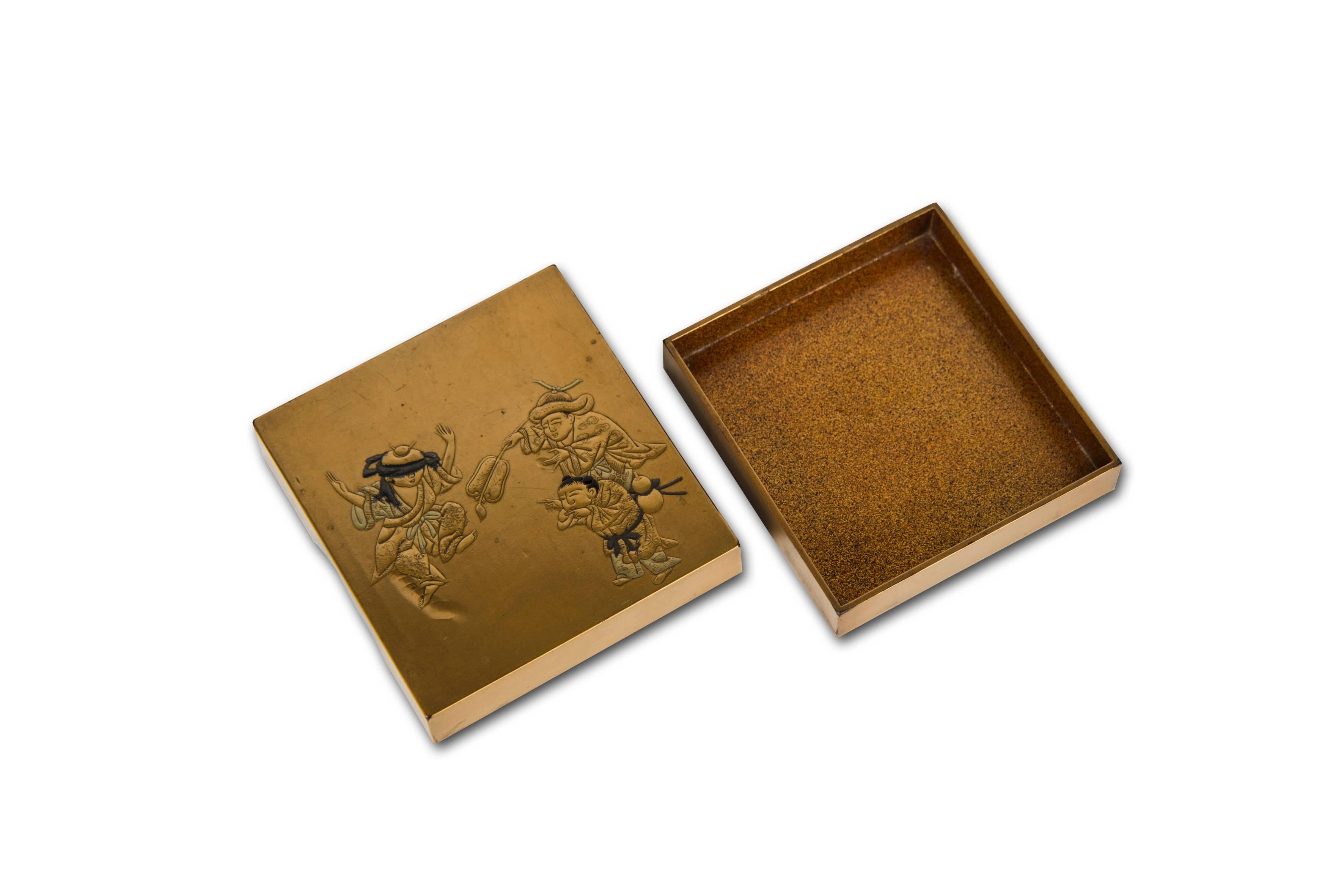 Lacquered Edo Japanese Gold Lacquer Kobako Decorative Box