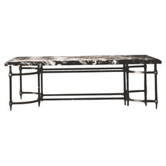 Elegante Mesa de Centro " Clásica" de Piedra y Metal, Colección Parisii