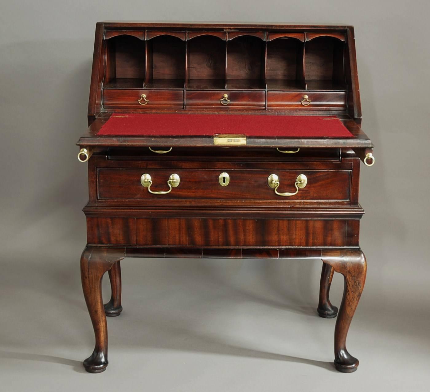 Rare Mid-18th Century Mahogany Bureau on Stand of Small Proportions For Sale 1