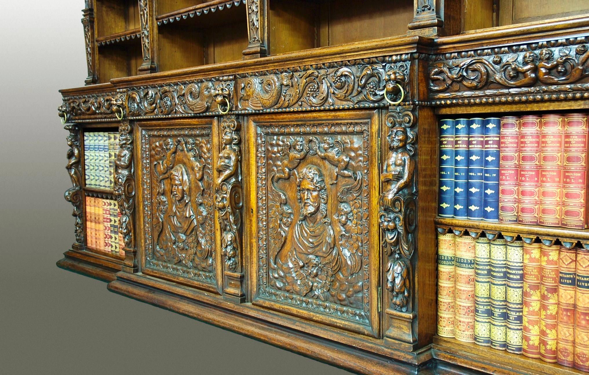 Exceptional Mid-19th Century Oak Breakfront Antiquarian Open Bookcase 3