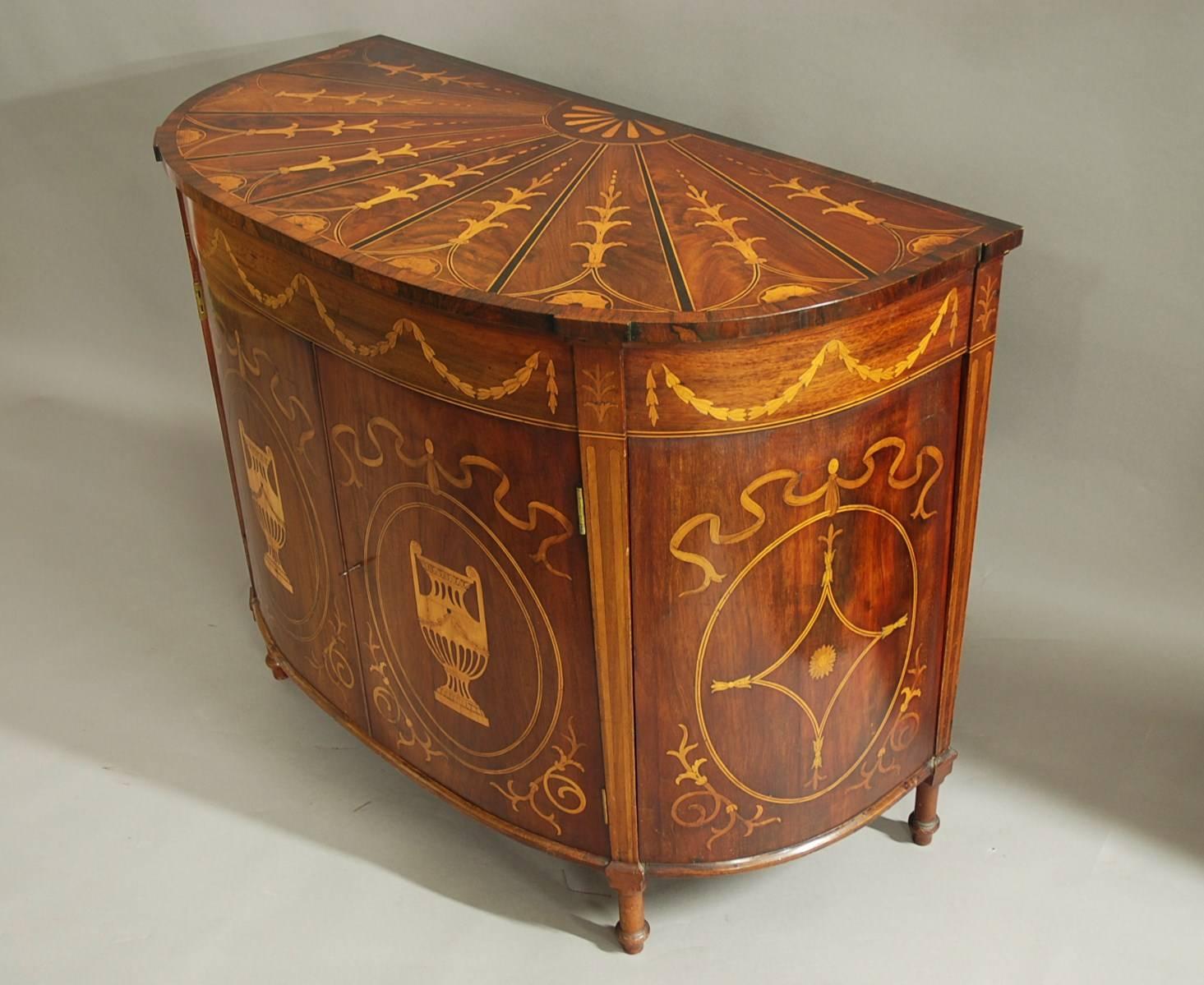 English Late 19th Century Mahogany Commode in the Classical Style of Good Patina