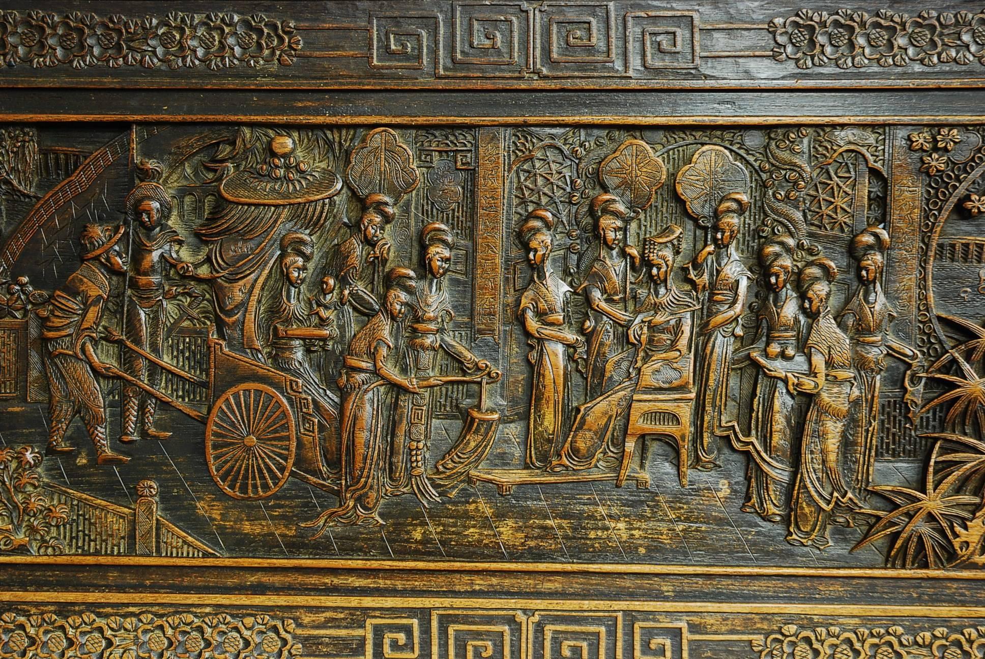Large Superbly Carved Chinese Camphor Wood Chest In Excellent Condition In Suffolk, GB