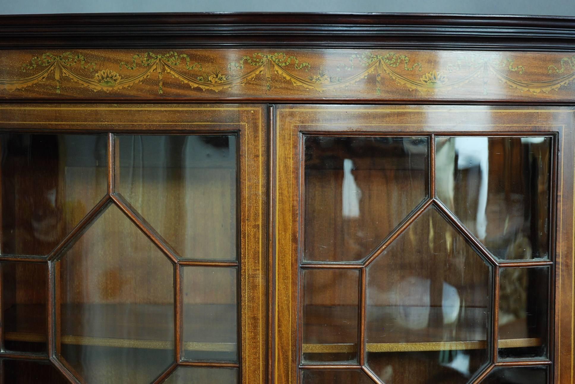 20th Century Edwardian Inlaid Mahogany Bow Front Glazed Display Cabinet