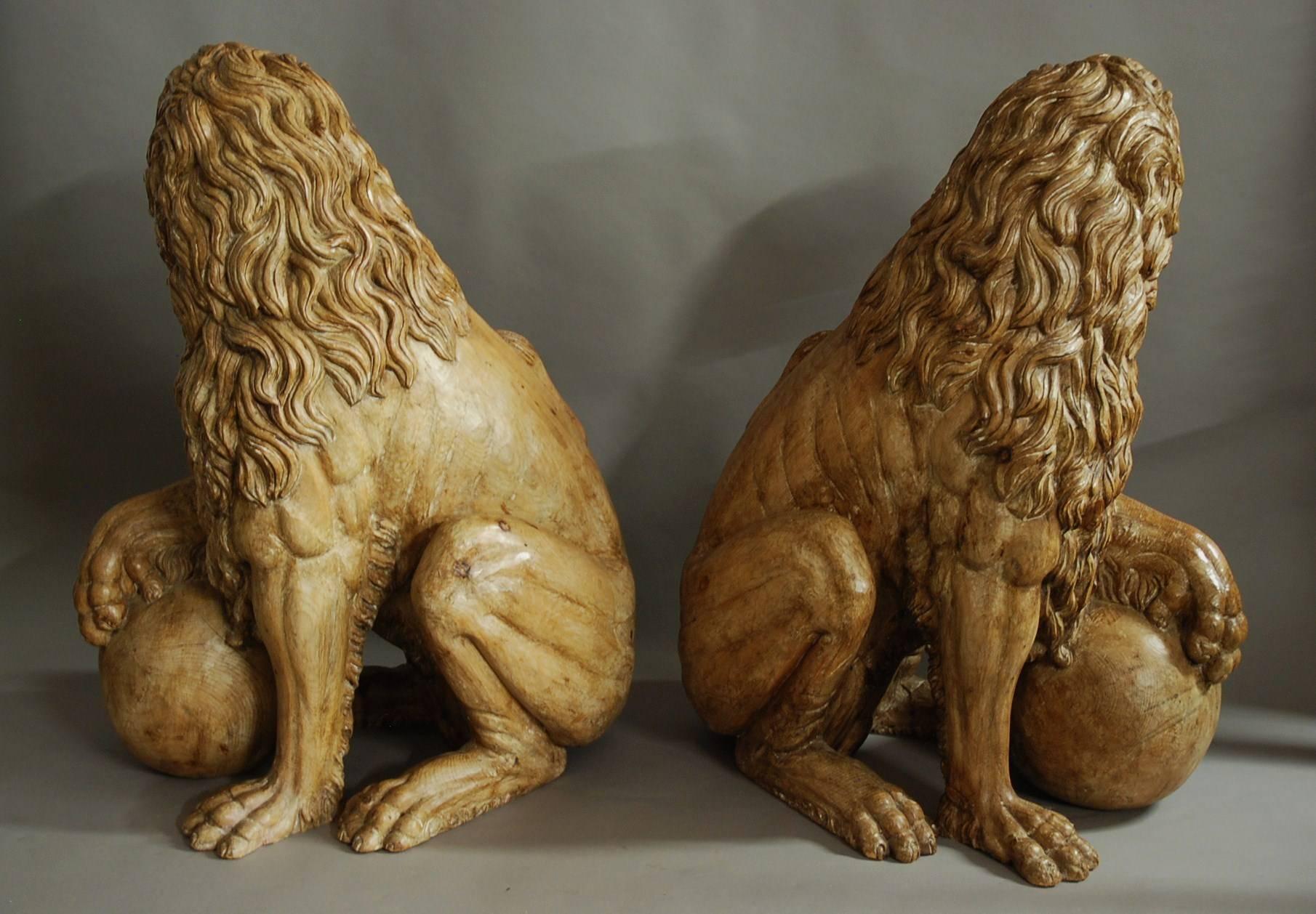 Pair of life size Highly Decorative 19thc Italian Carved Pine Medici Lions For Sale 4