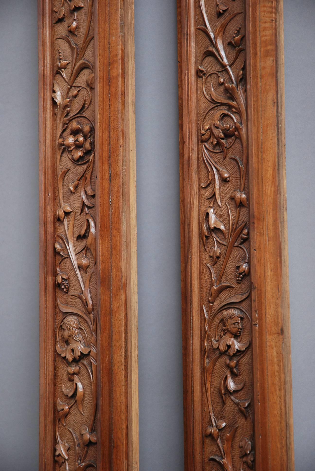 Pair of Late 19th Century Continental Carved Walnut Pilasters of Classical Form In Excellent Condition In Suffolk, GB