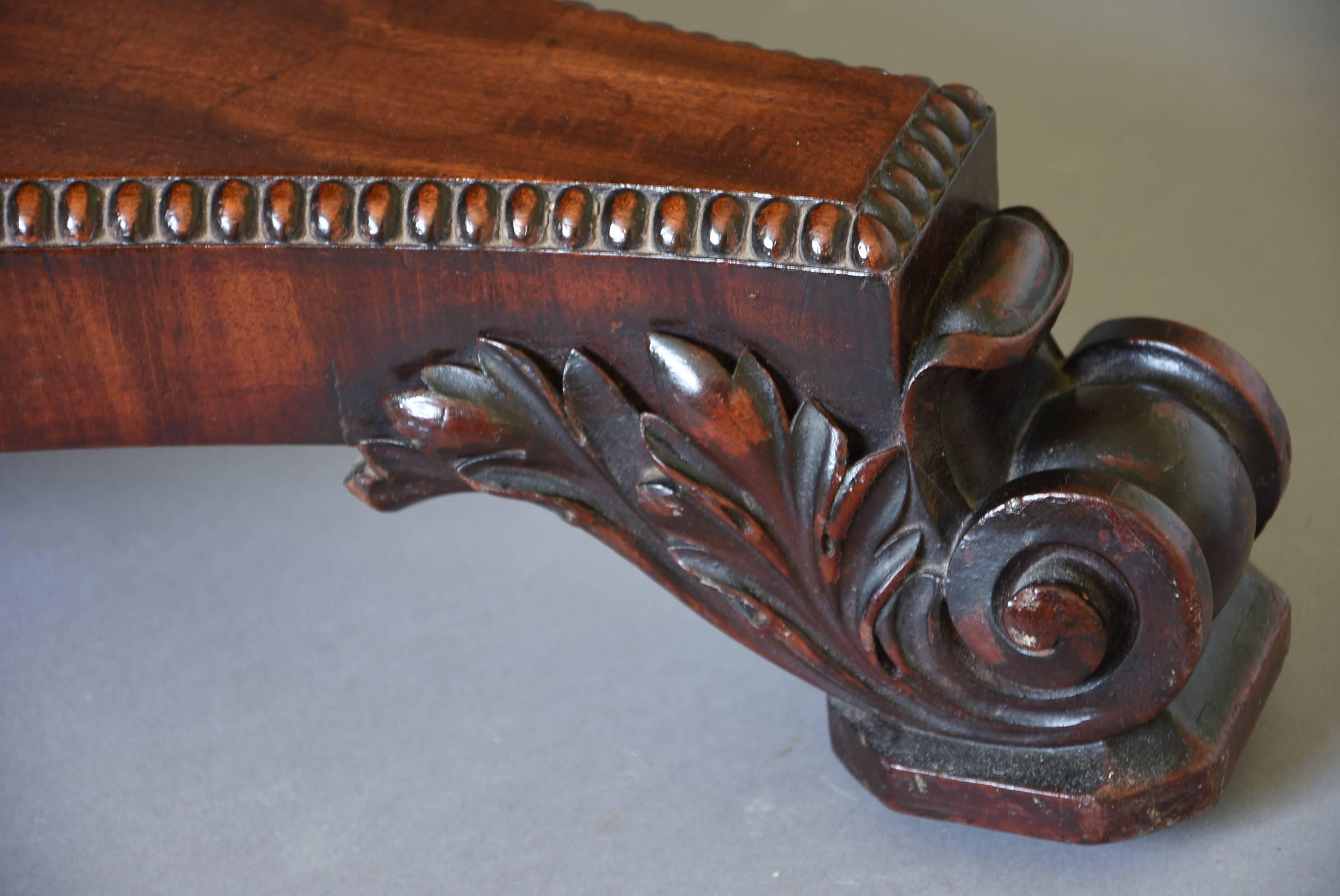 19th Century Mahogany Tilt-Top Centre Table in the Manner of Gillows 2
