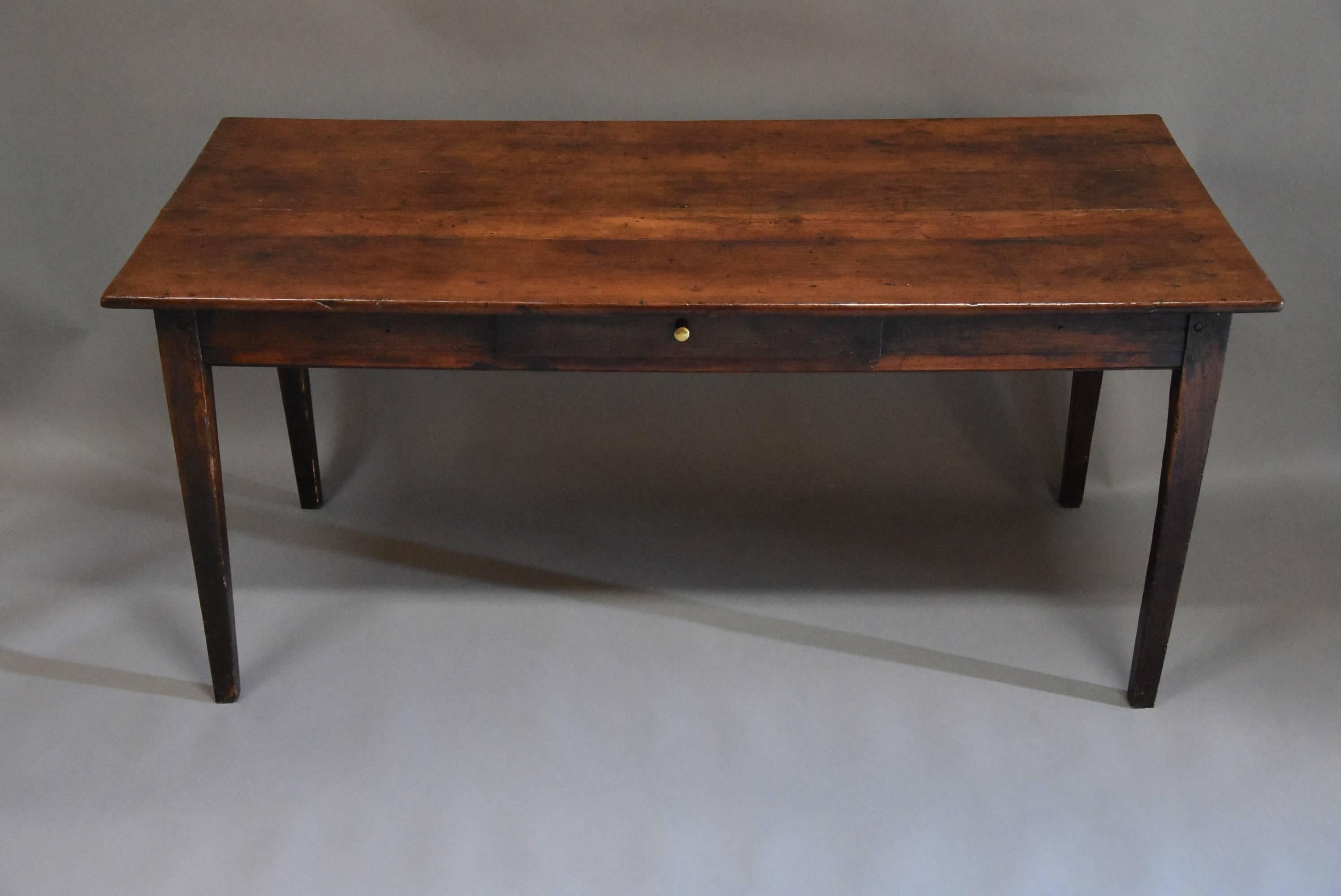 French 19th Century Fruitwood “Cherry” and Elm Farmhouse Table In Excellent Condition In Suffolk, GB