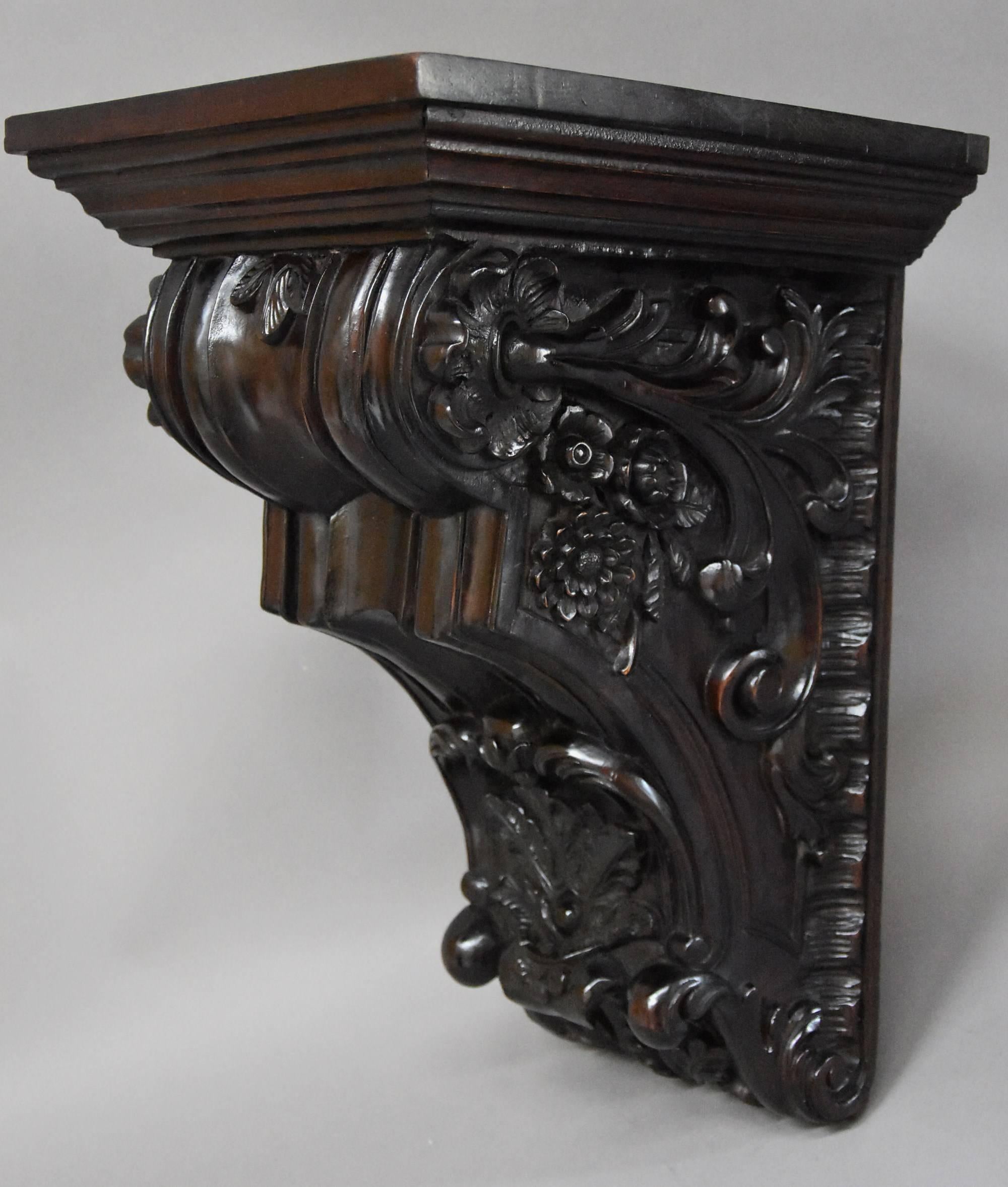 Large Pair of 19th Century Decorative Carved Mahogany Architectural Brackets 3