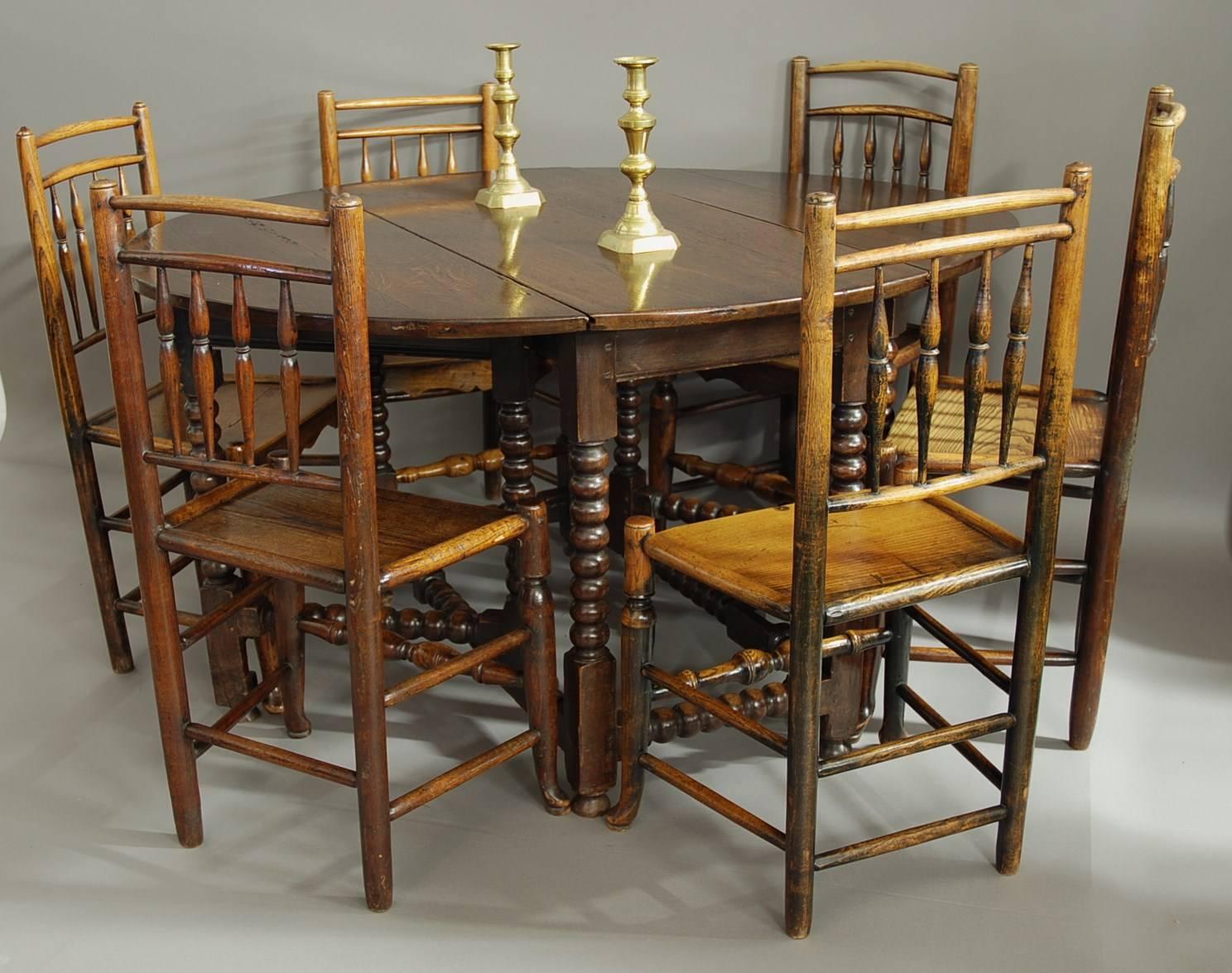 English Large 17th Century Oak Gateleg Table with Bobbin Turned Legs For Sale