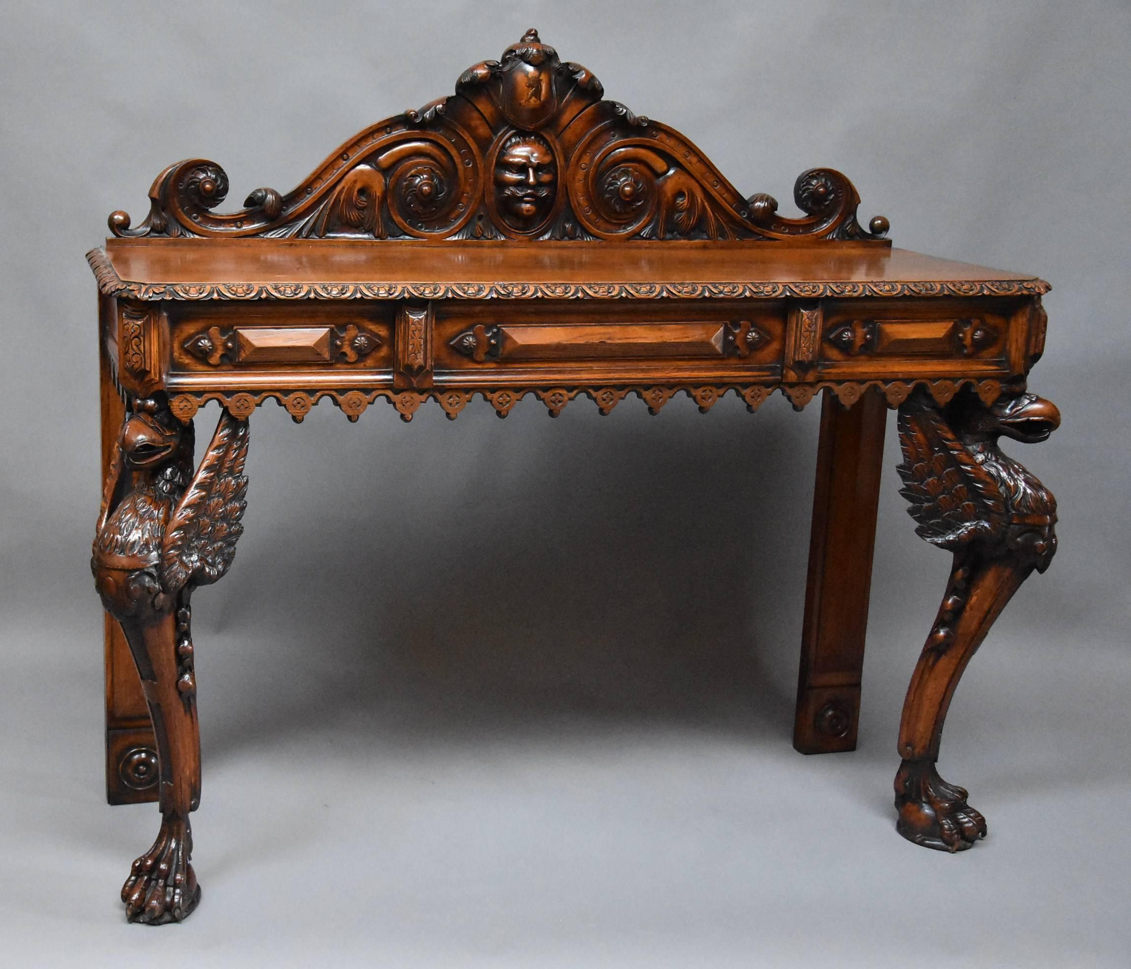 Wonderful Quality and Superbly Carved Mid-19th Century Oak Hall Table In Good Condition In Suffolk, GB