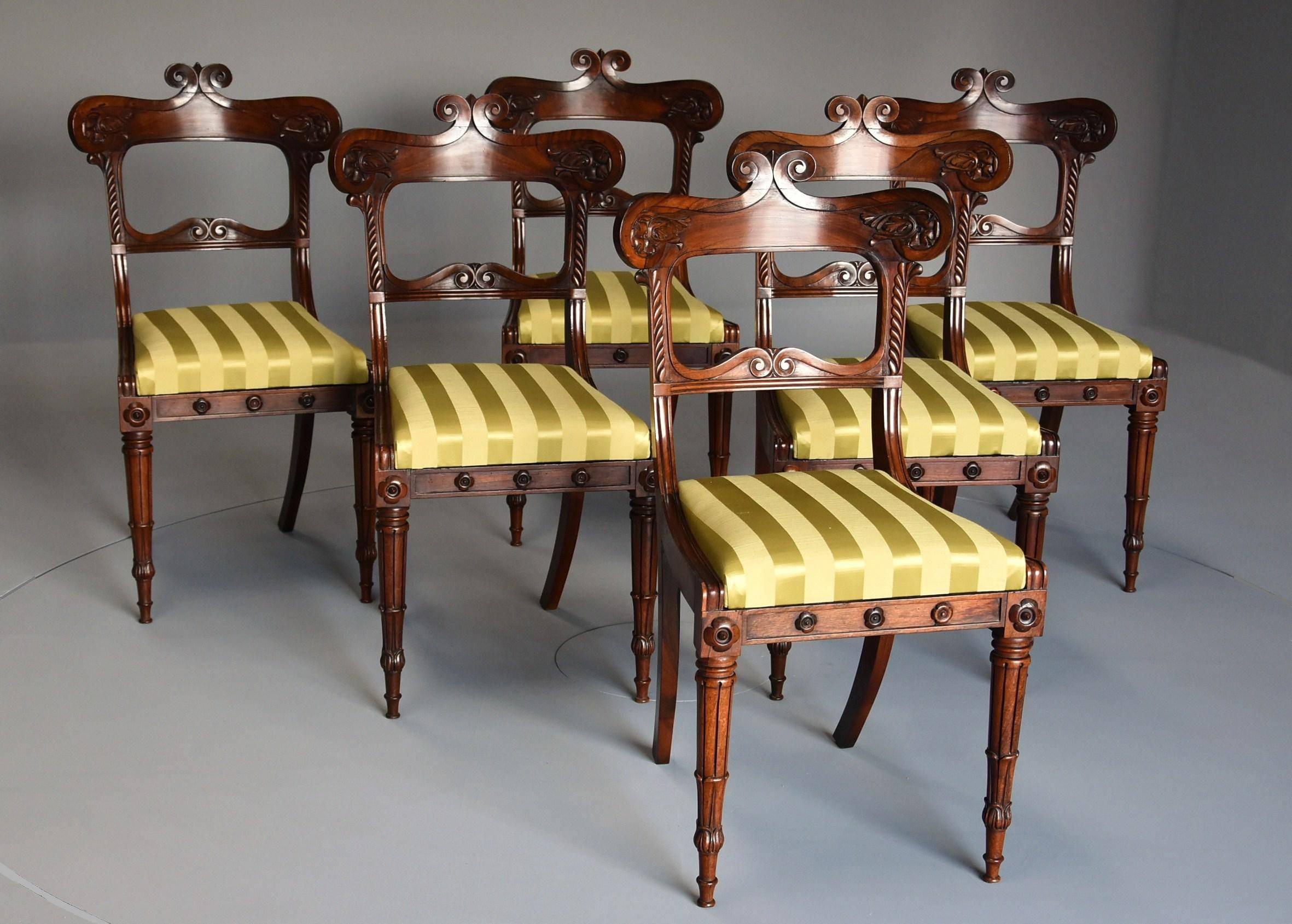 Fine Quality Set of Six Regency Rosewood Dining Chairs In Good Condition For Sale In Suffolk, GB